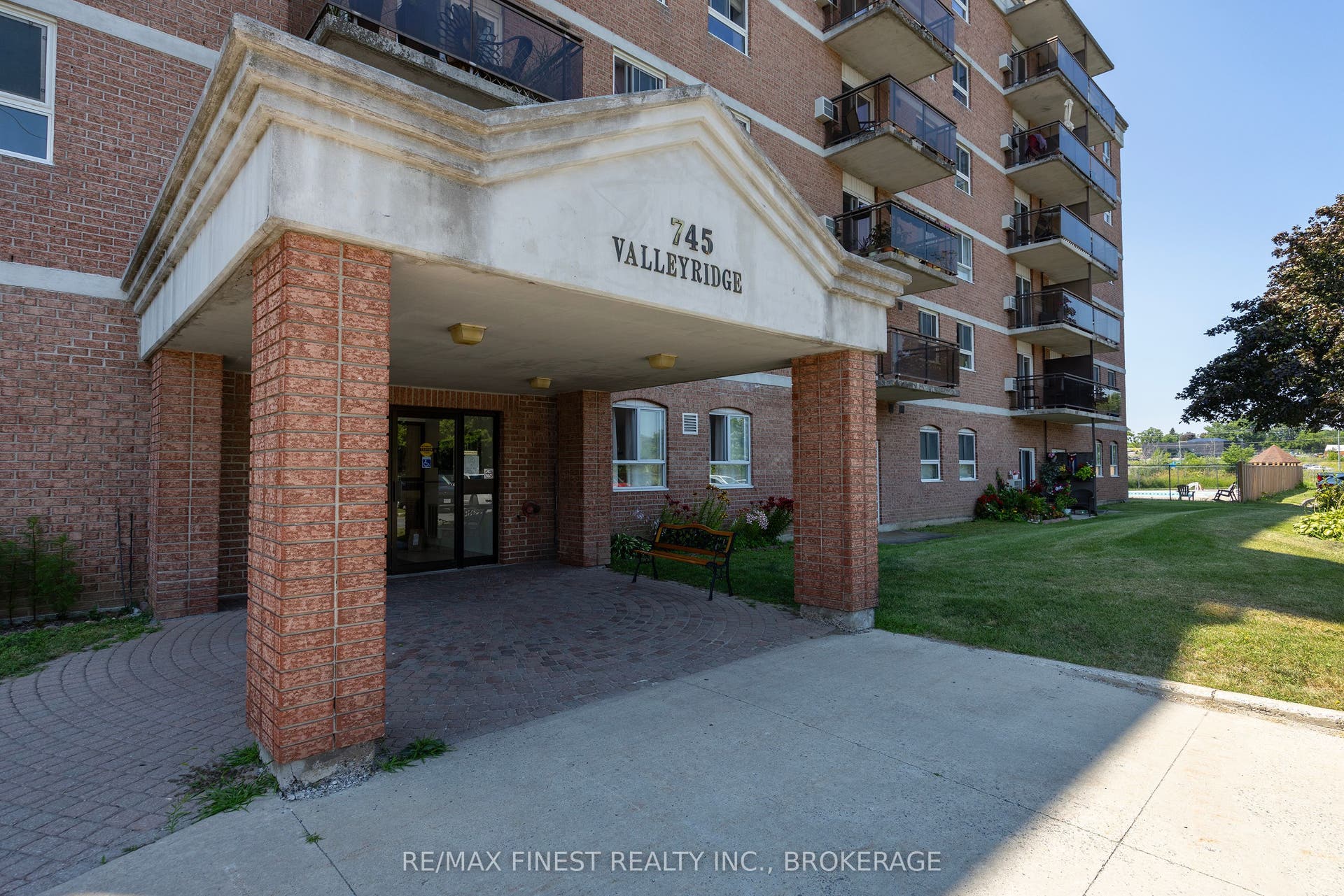 745 Davis Drive, #101, Kingston, Frontenac ON K7M 8J4 745 Davis Drive, #101, Kingston, Frontenac ON K7M 8J4