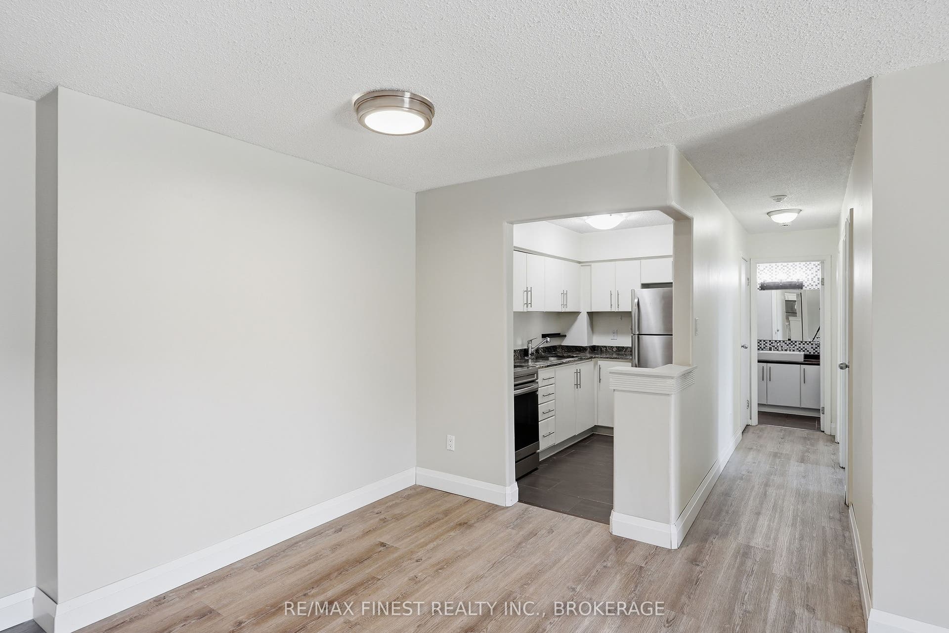 745 Davis Drive, #101, Kingston, Frontenac ON K7M 8J4 745 Davis Drive, #101, Kingston, Frontenac ON K7M 8J4