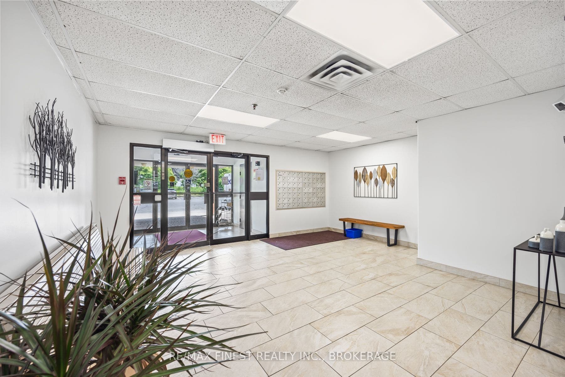 745 Davis Drive, #101, Kingston, Frontenac ON K7M 8J4 745 Davis Drive, #101, Kingston, Frontenac ON K7M 8J4