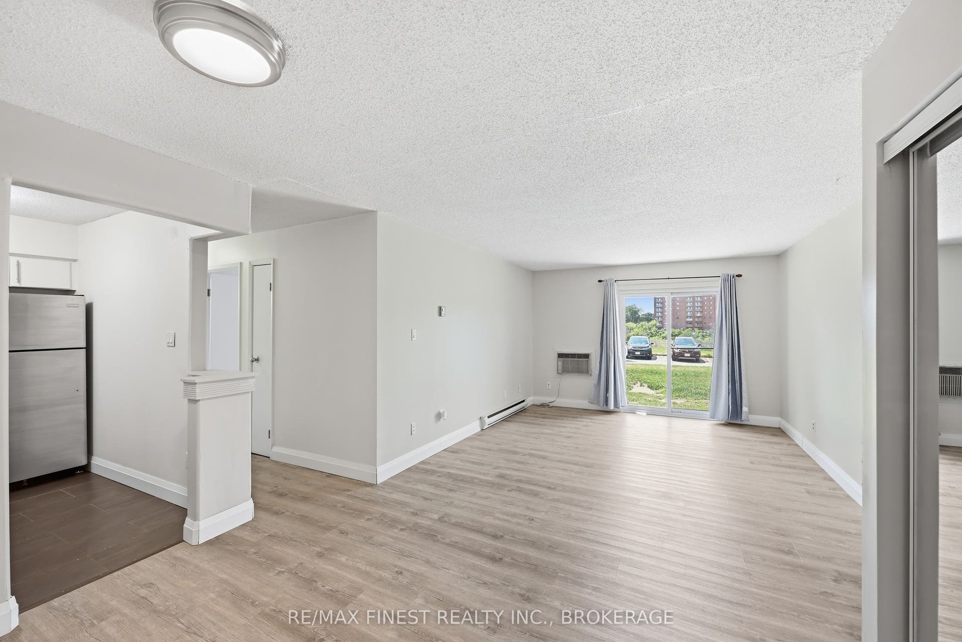 745 Davis Drive, #101, Kingston, Frontenac ON K7M 8J4 745 Davis Drive, #101, Kingston, Frontenac ON K7M 8J4