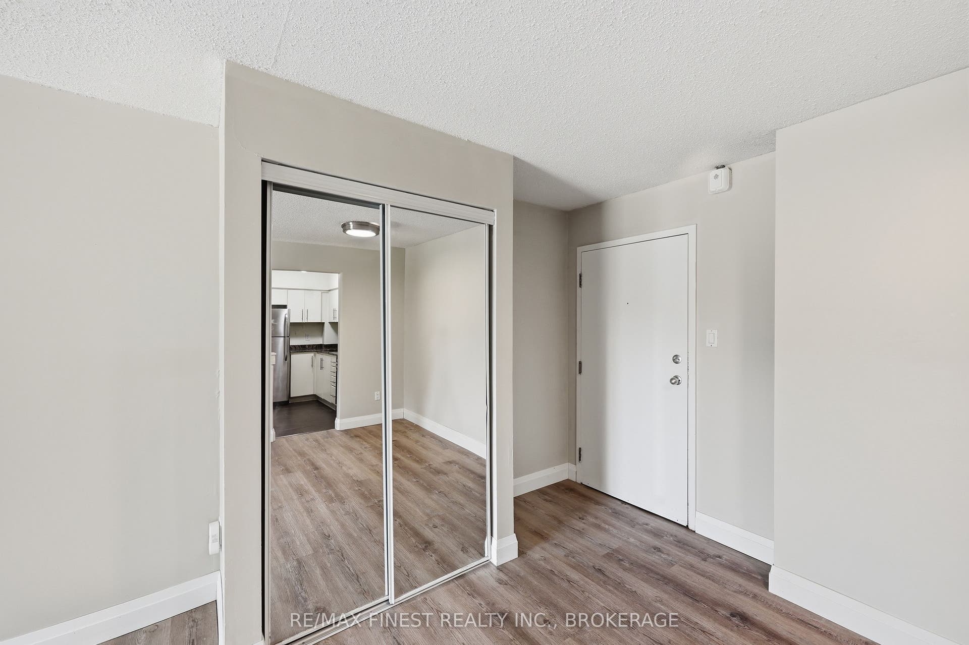 745 Davis Drive, #101, Kingston, Frontenac ON K7M 8J4 745 Davis Drive, #101, Kingston, Frontenac ON K7M 8J4