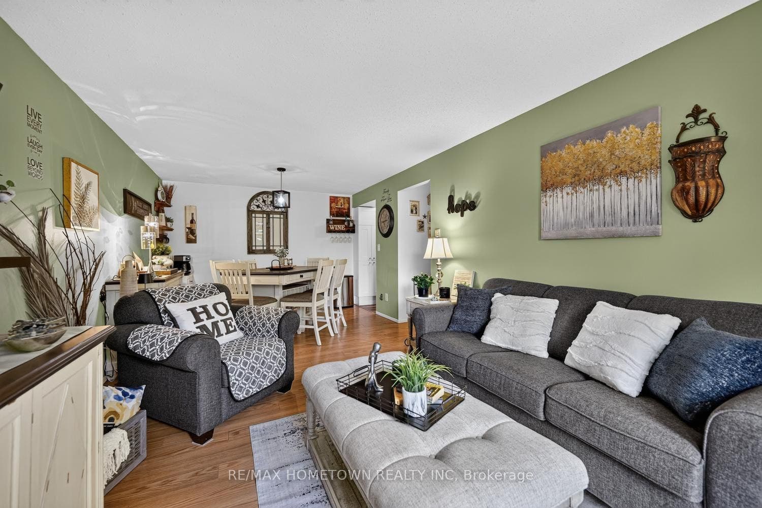 14 Charlotte Place, #16, Brockville, Leeds And Grenville ON K6V 6T4 14 Charlotte Place, #16, Brockville, Leeds And Grenville ON K6V 6T4