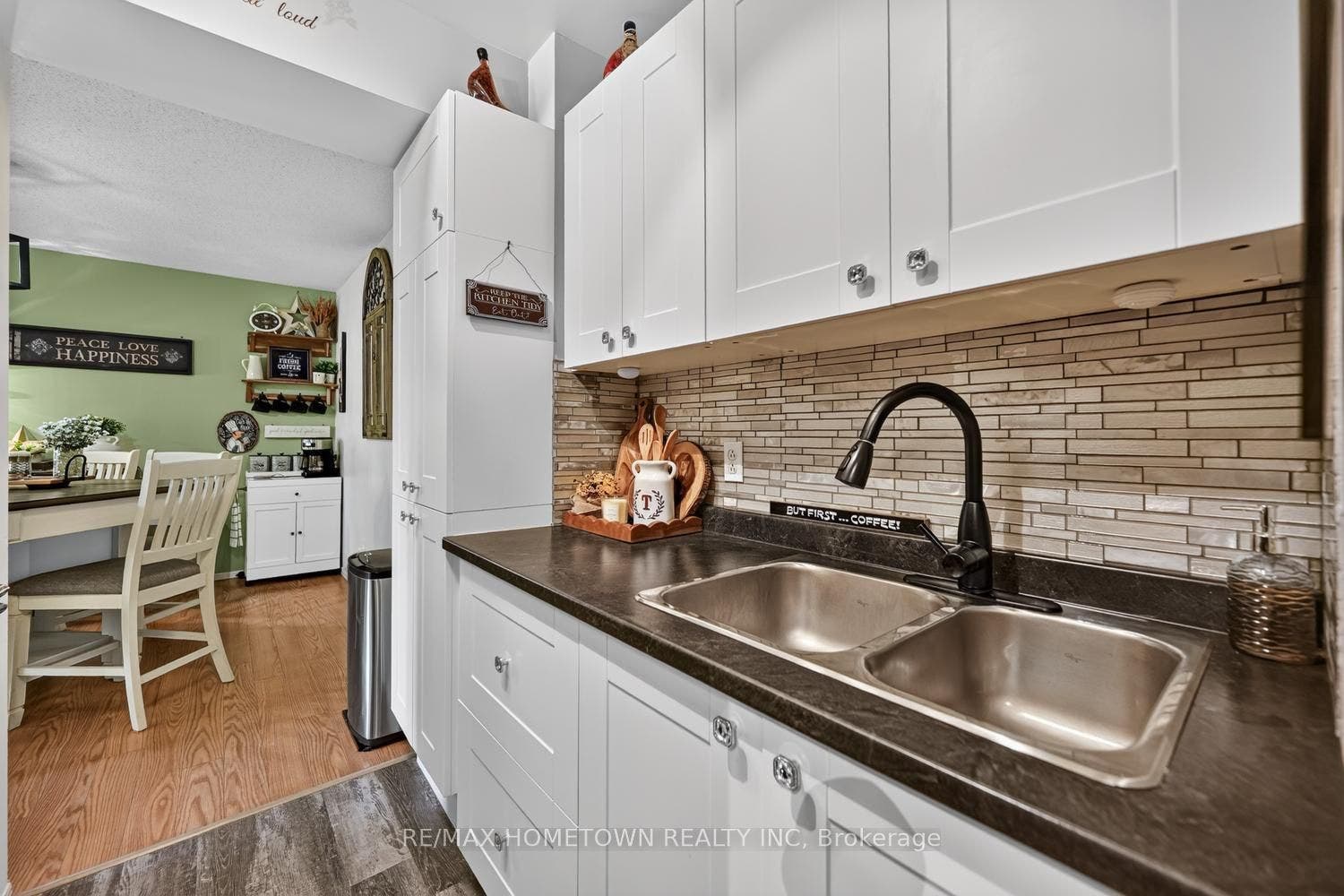 14 Charlotte Place, #16, Brockville, Leeds And Grenville ON K6V 6T4 14 Charlotte Place, #16, Brockville, Leeds And Grenville ON K6V 6T4