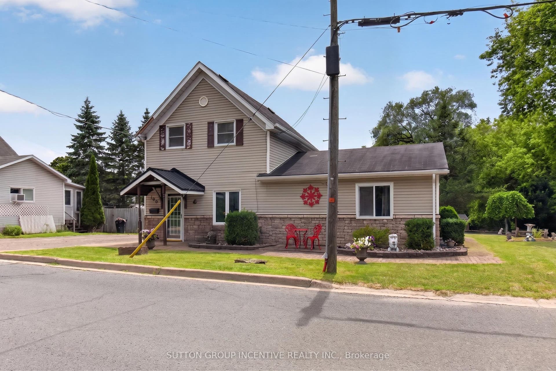 190 Bartholomew Street, Brockville, Leeds And Grenville ON K6V 2S6