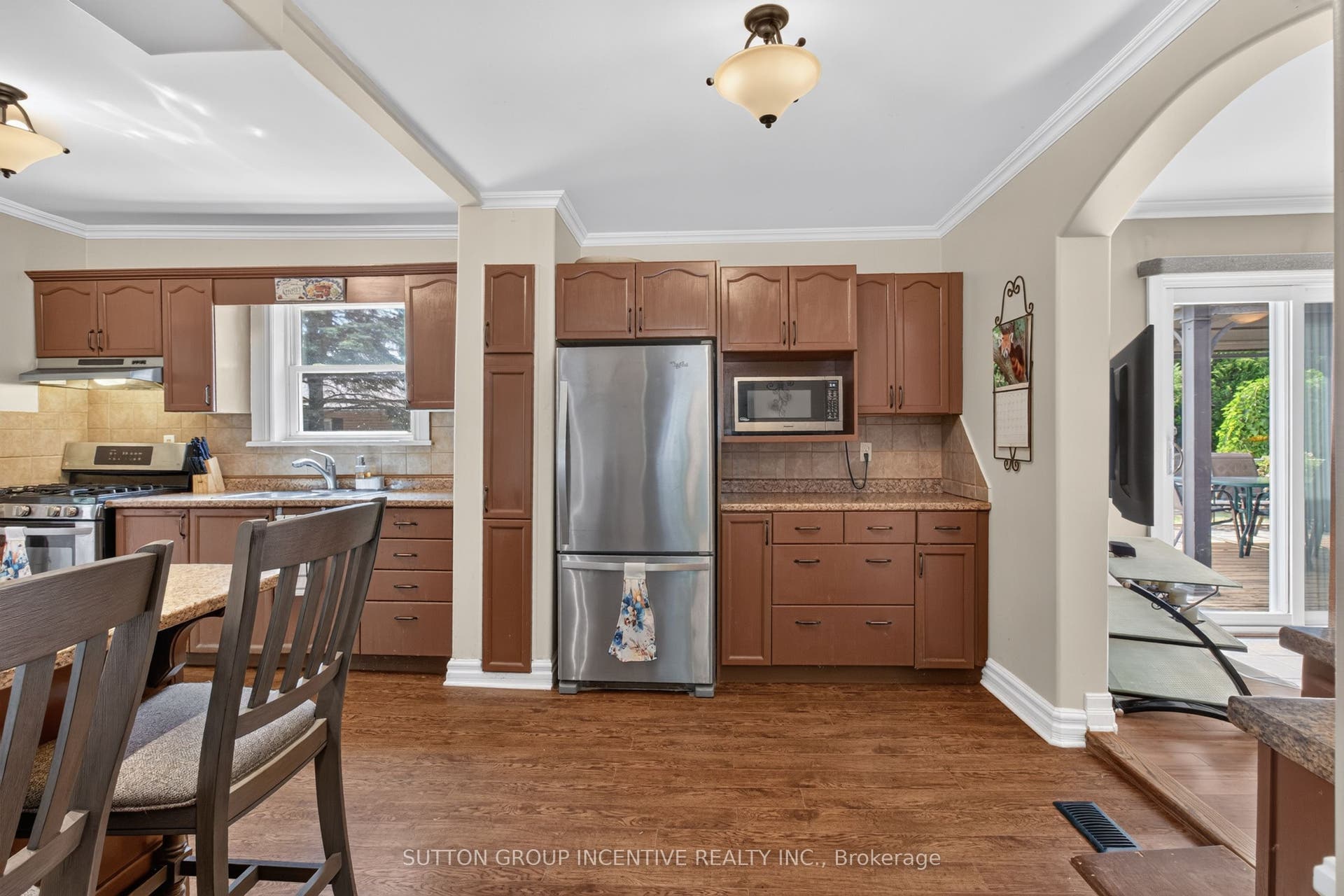 190 Bartholomew Street, Brockville, Leeds And Grenville ON K6V 2S6