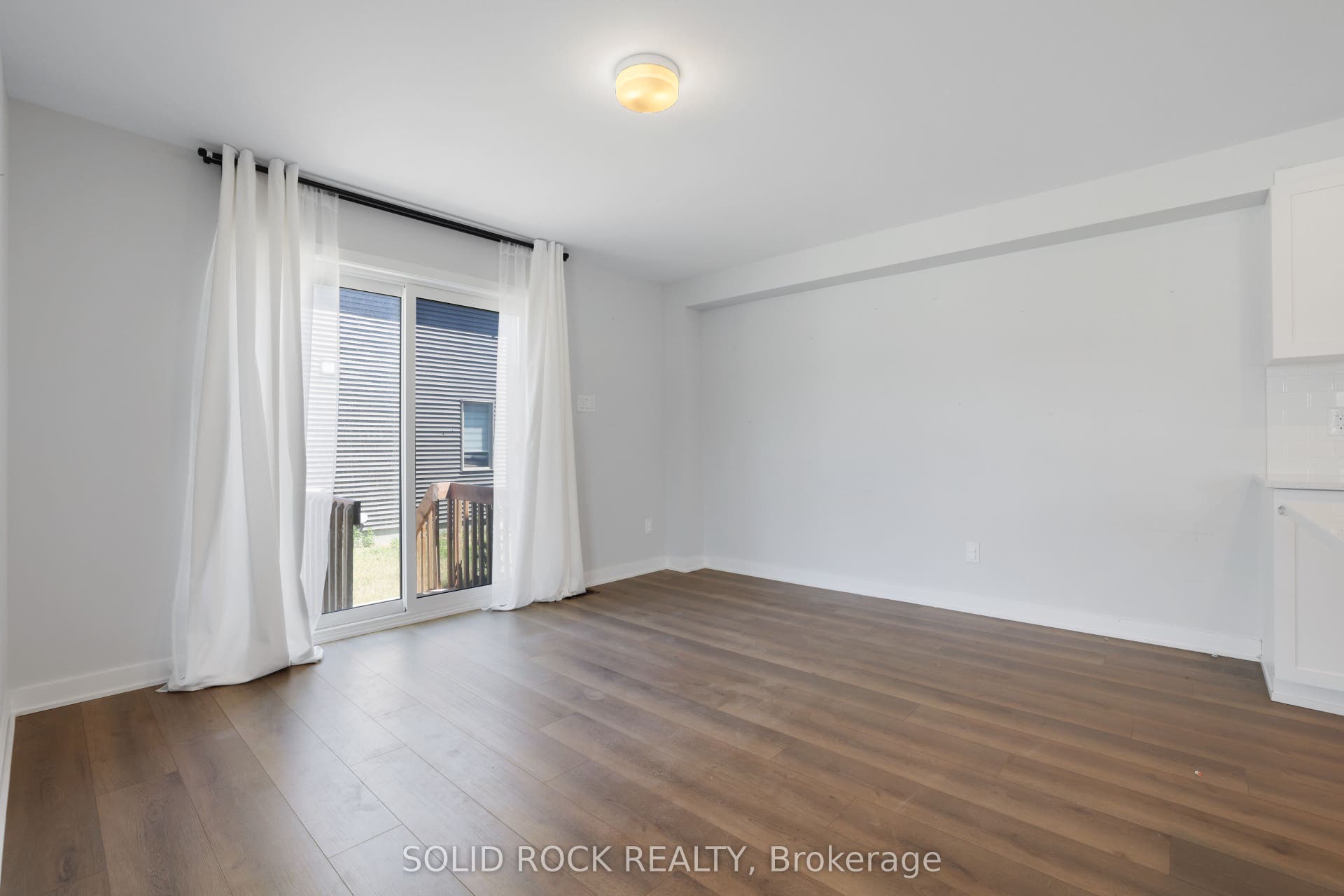 320 MEYNELL Road, Stittsville - Munster - Richmond, Ottawa ON K0A 2Z0 Dining room