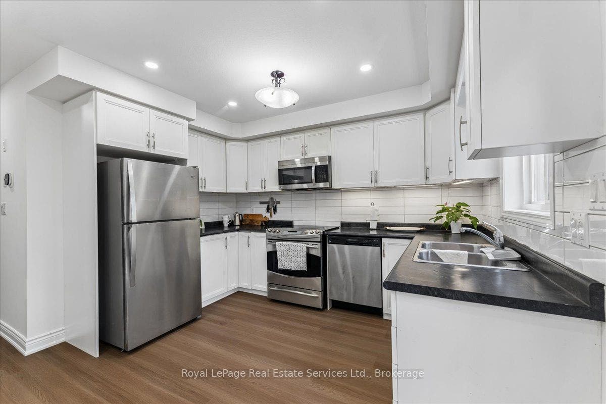 388 Old Huron Road, #10B, Kitchener, Waterloo ON N2R 0J5 388 Old Huron Road, #10B, Kitchener, Waterloo ON N2R 0J5