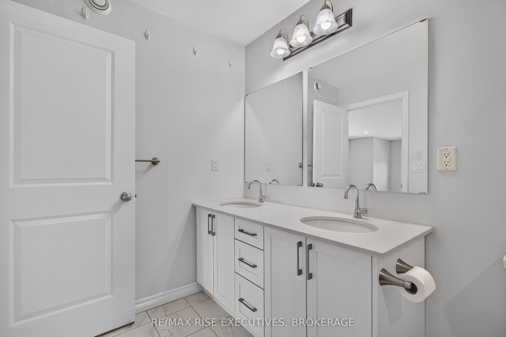 1015 Terra Verde Way, #201, Kingston, Frontenac ON K7P 0T8
