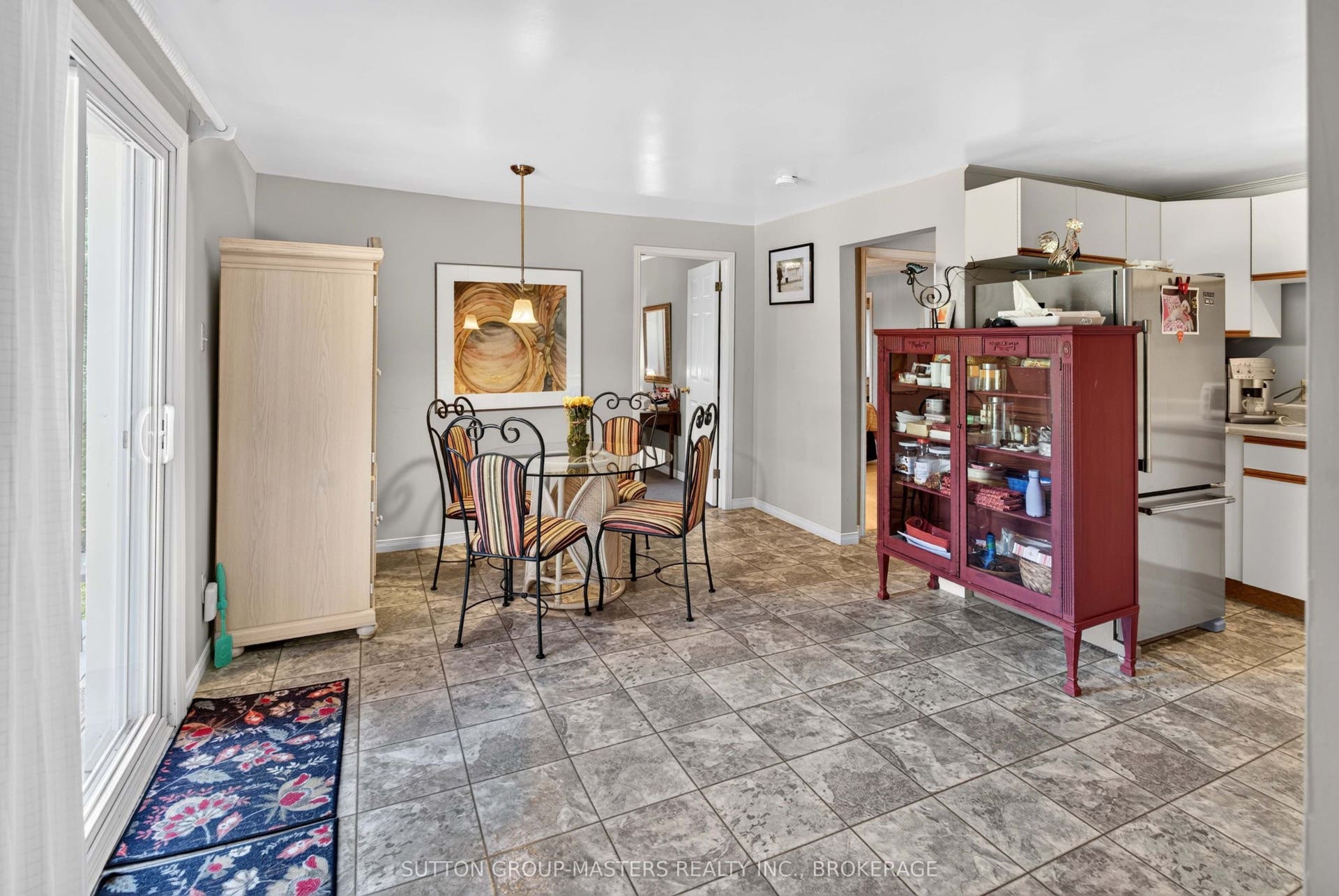 1687 Harten Lane, Kingston, Frontenac ON K7L 4V1 1687 Harten Lane, Kingston, Frontenac ON K7L 4V1