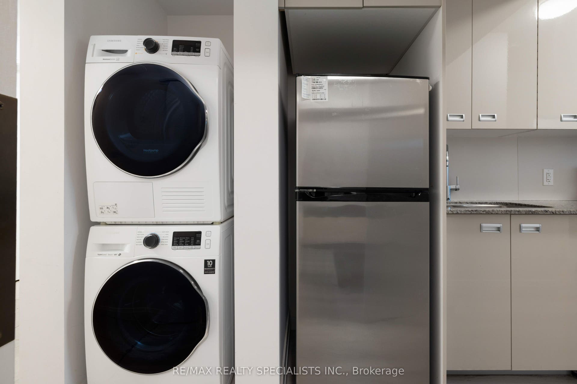 652 Princess Street, #522, Kingston, Frontenac ON K7L 1E5 652 Princess Street, #522, Kingston, Frontenac ON K7L 1E5