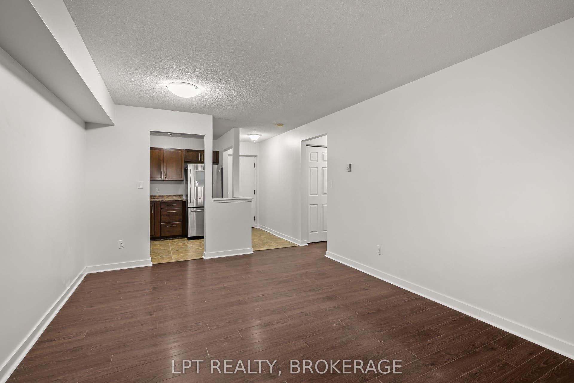 310 Kingsdale Avenue, #107, Kingston, Frontenac ON K7M 8S1 310 Kingsdale Avenue, #107, Kingston, Frontenac ON K7M 8S1