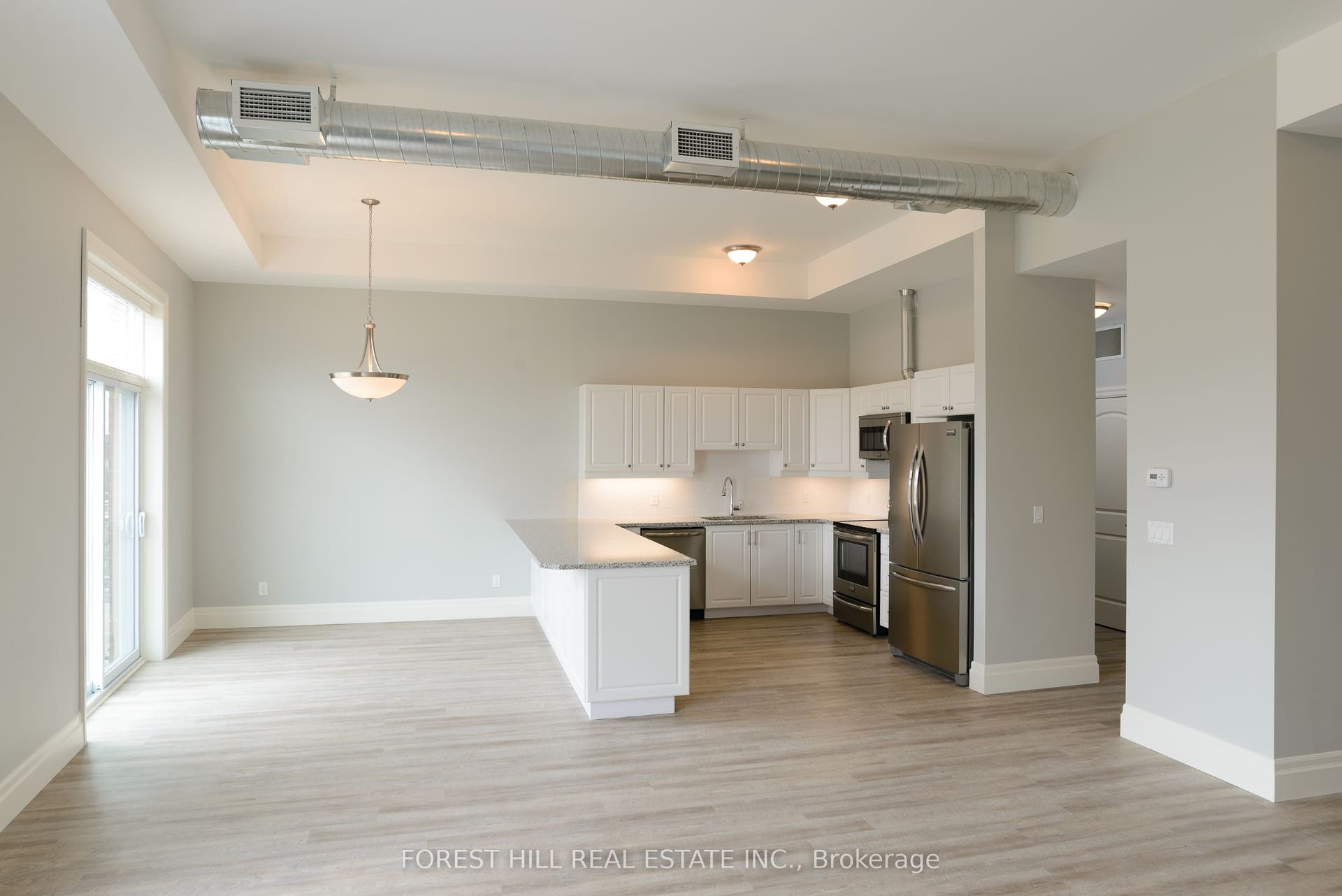 32 Water Street N, #201, Cambridge, Waterloo ON N1R 3B1 32 Water Street N, #201, Cambridge, Waterloo ON N1R 3B1