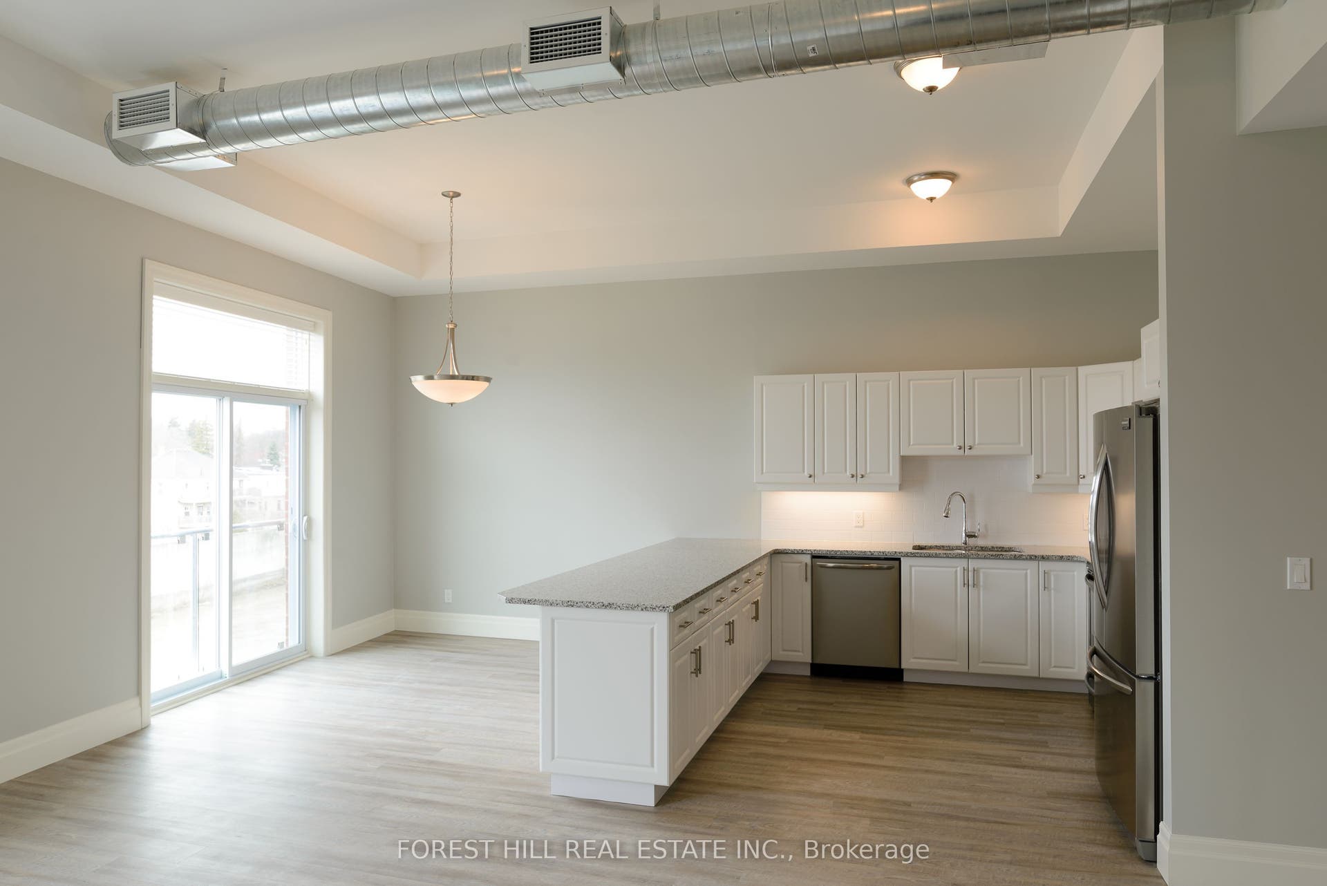32 Water Street N, #201, Cambridge, Waterloo ON N1R 3B1 32 Water Street N, #201, Cambridge, Waterloo ON N1R 3B1