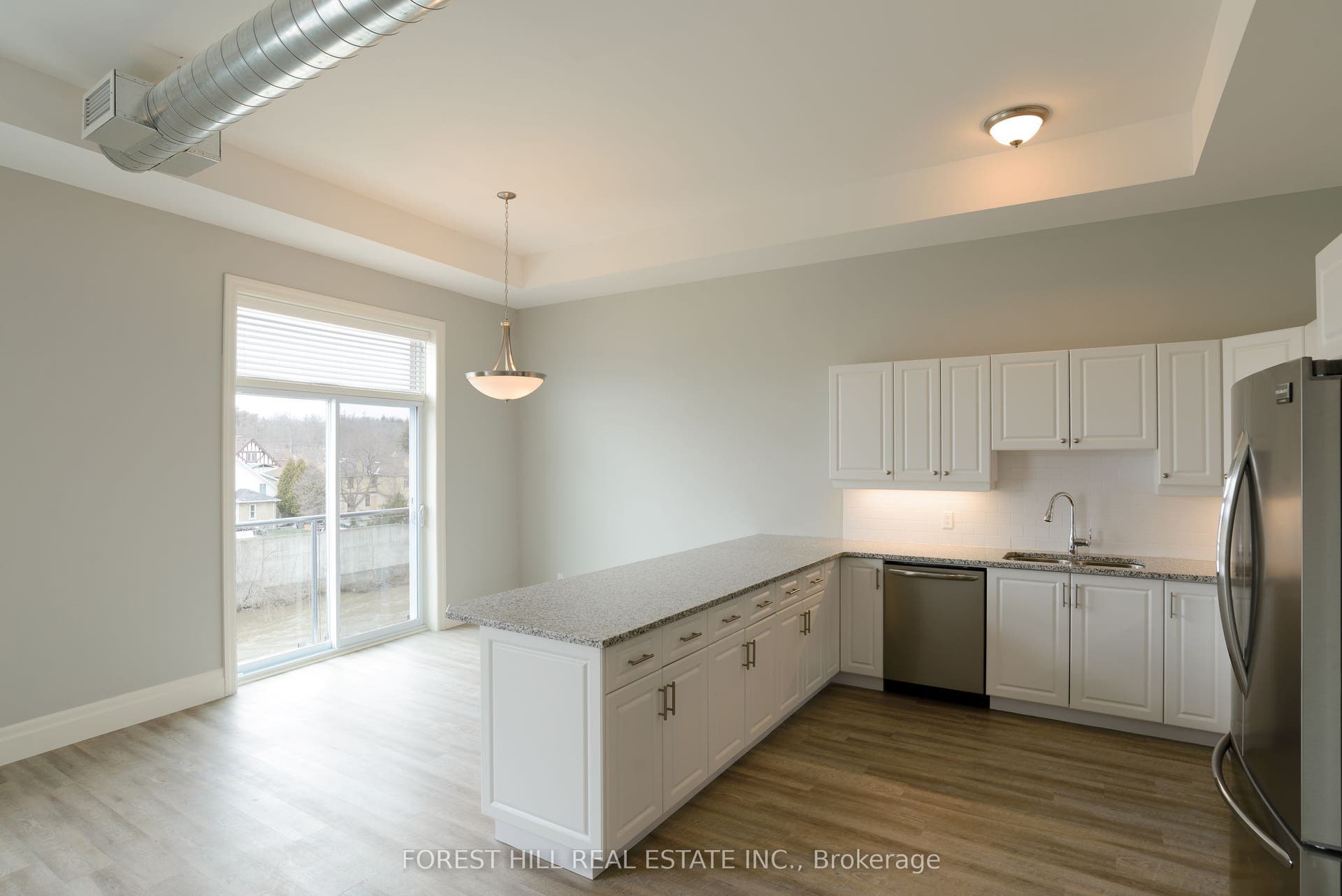 32 Water Street N, #201, Cambridge, Waterloo ON N1R 3B1 32 Water Street N, #201, Cambridge, Waterloo ON N1R 3B1