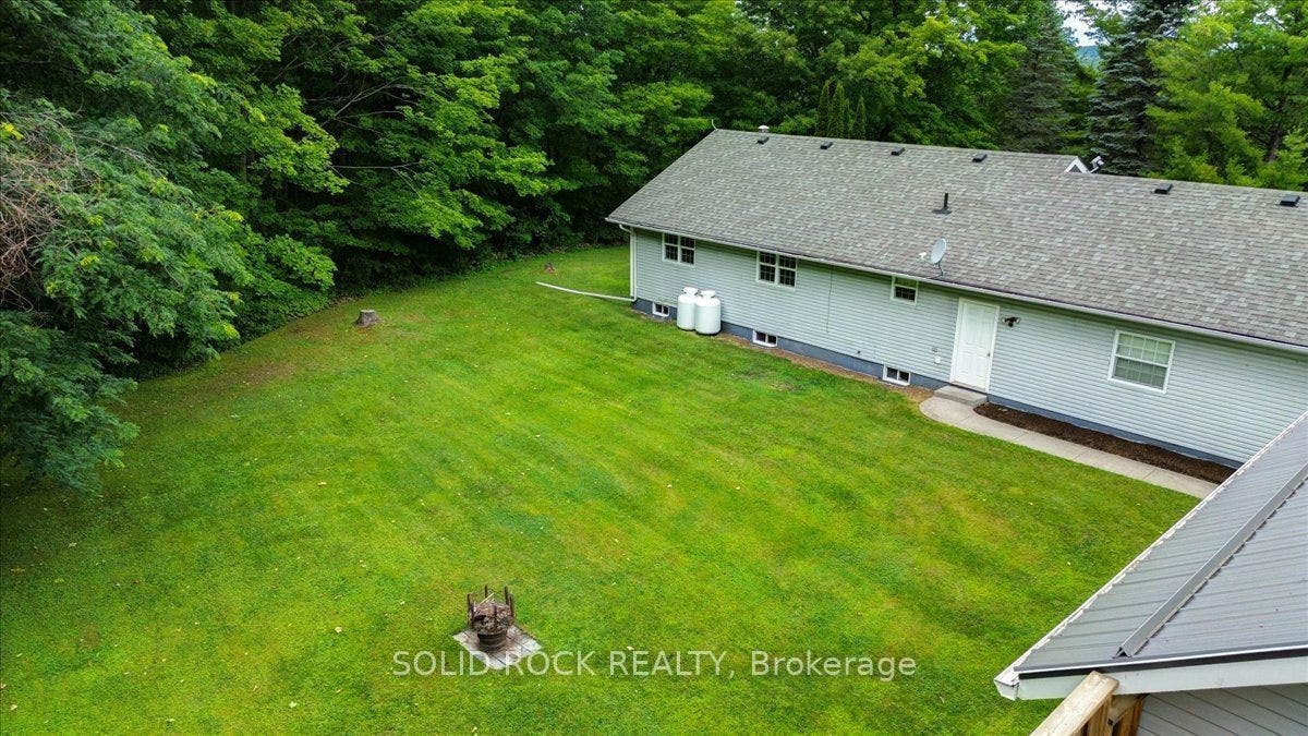313 Pine Grove Road, Cramahe, Northumberland ON K0K 1M0