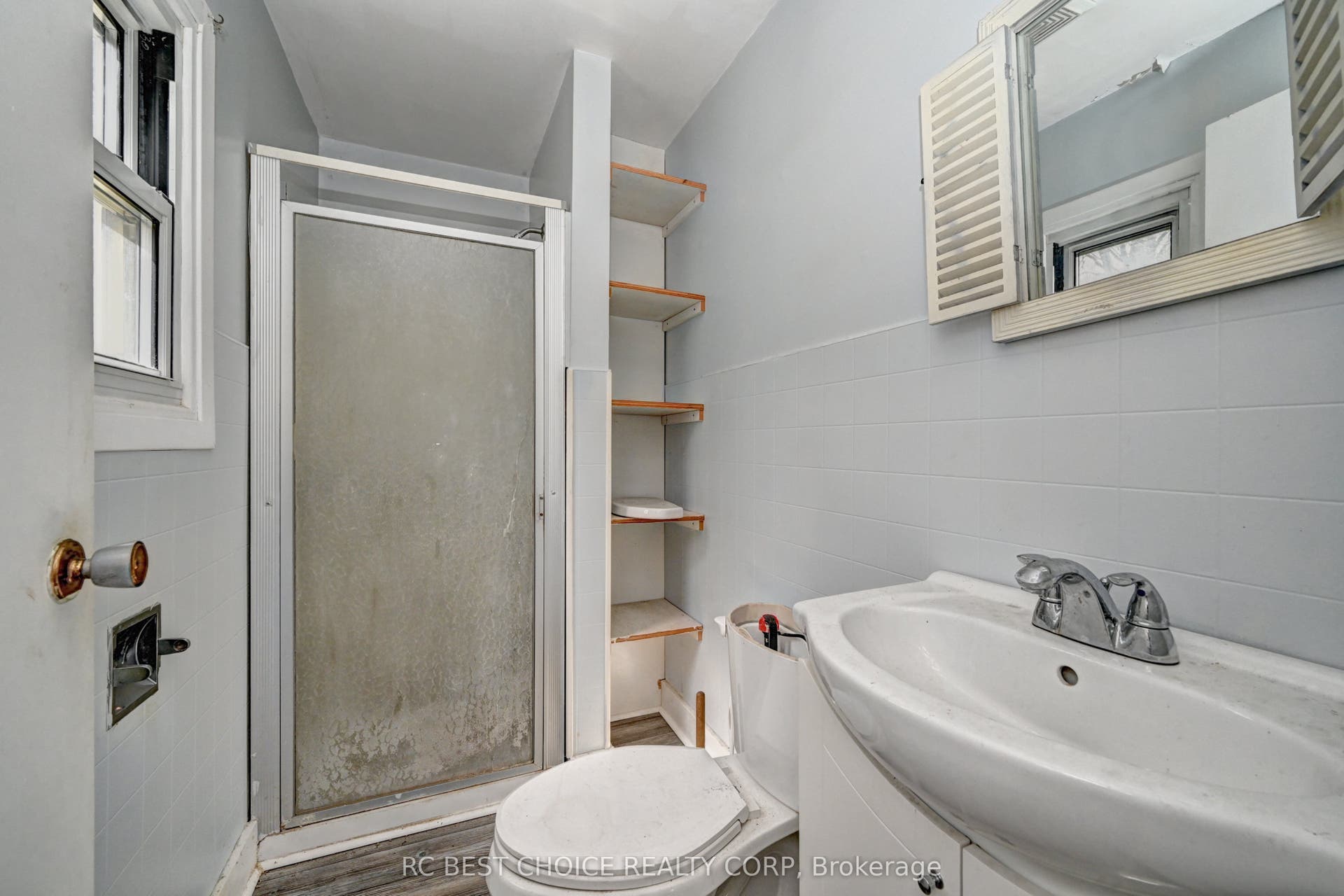 263-265 Mill Street, Kitchener, Waterloo ON N2M 3R4 263-265 Mill Street, Kitchener, Waterloo ON N2M 3R4