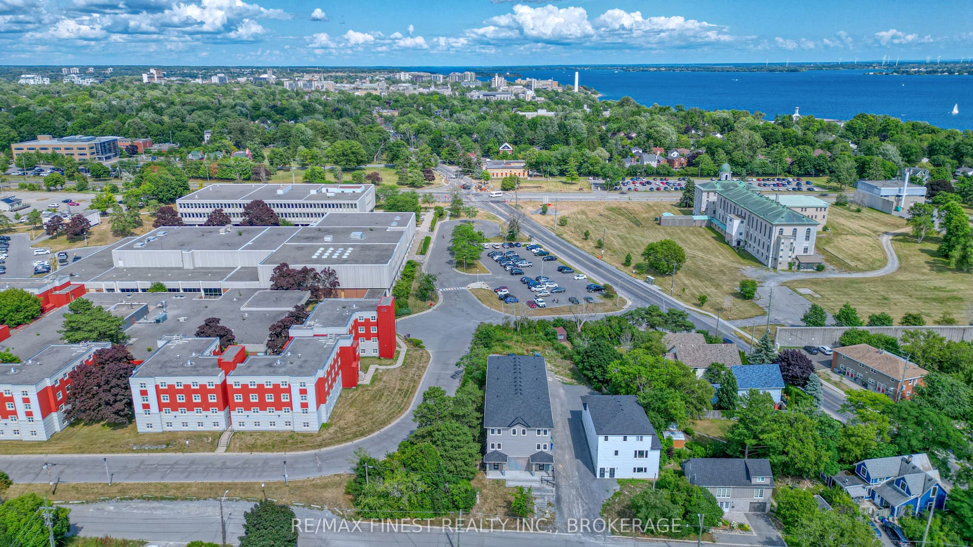 67-69 Gardiner Street, Kingston, Frontenac ON K7M 1A7