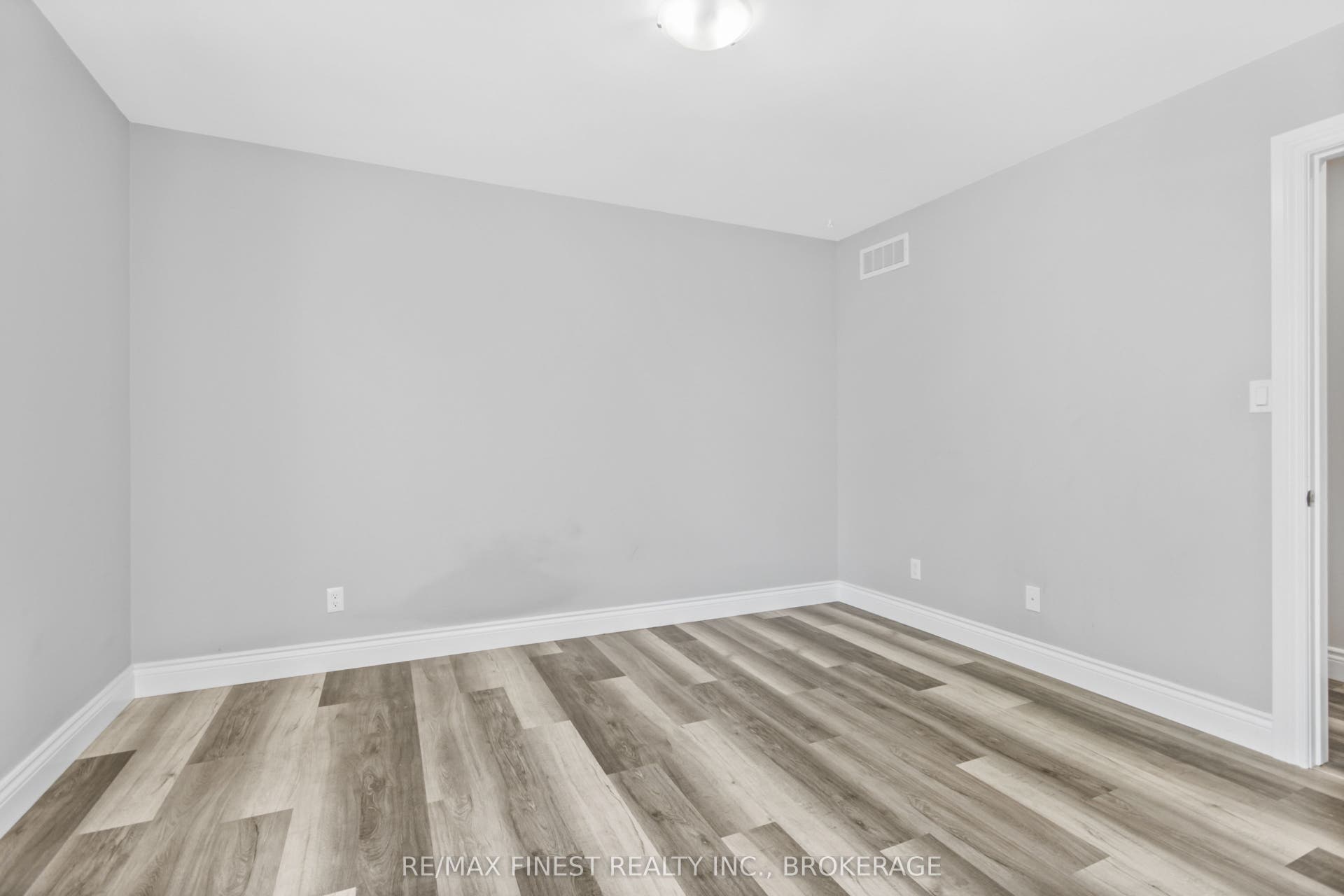 67-69 Gardiner Street, Kingston, Frontenac ON K7M 1A7