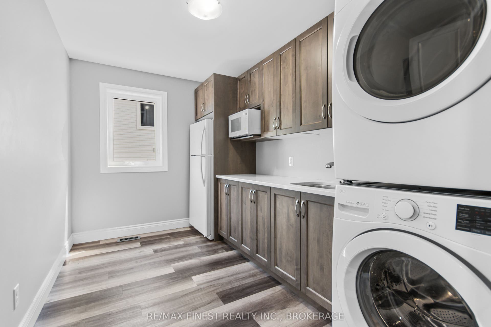 67-69 Gardiner Street, Kingston, Frontenac ON K7M 1A7