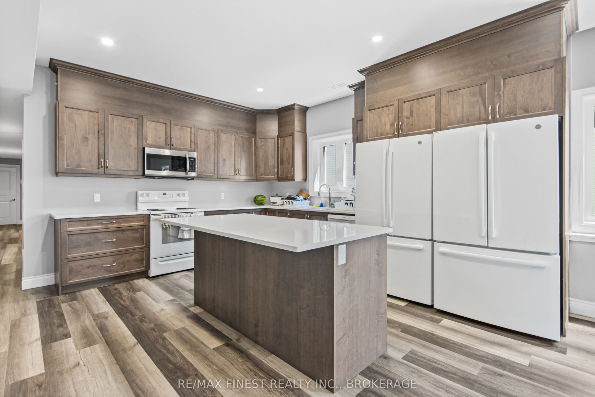 67-69 Gardiner Street, Kingston, Frontenac ON K7M 1A7
