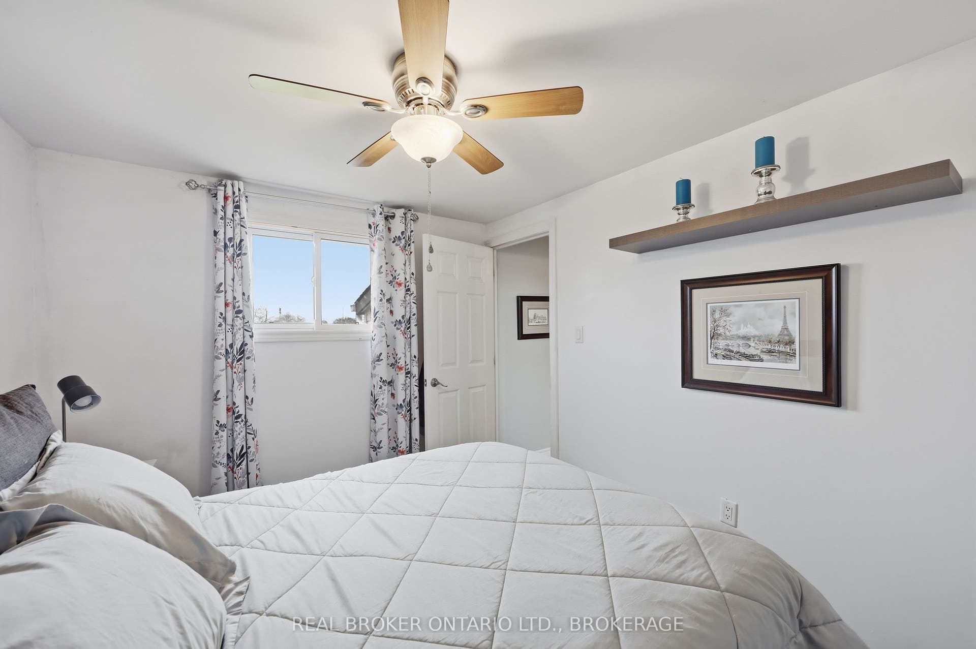11 HERMES Drive, Kingston, Frontenac ON K7K 5T3 11 HERMES Drive, Kingston, Frontenac ON K7K 5T3