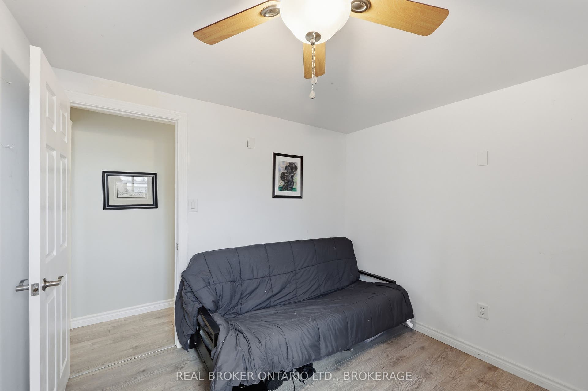 11 HERMES Drive, Kingston, Frontenac ON K7K 5T3 11 HERMES Drive, Kingston, Frontenac ON K7K 5T3