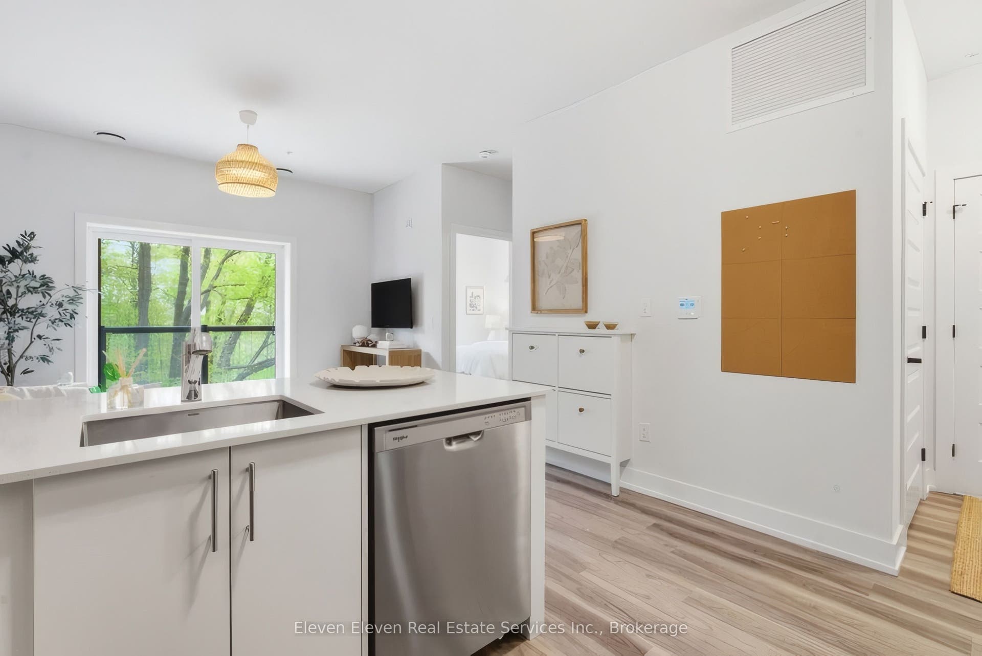 1100 Lackner Place, #422, Kitchener, Waterloo ON N2A 0M1 1100 Lackner Place, #422, Kitchener, Waterloo ON N2A 0M1