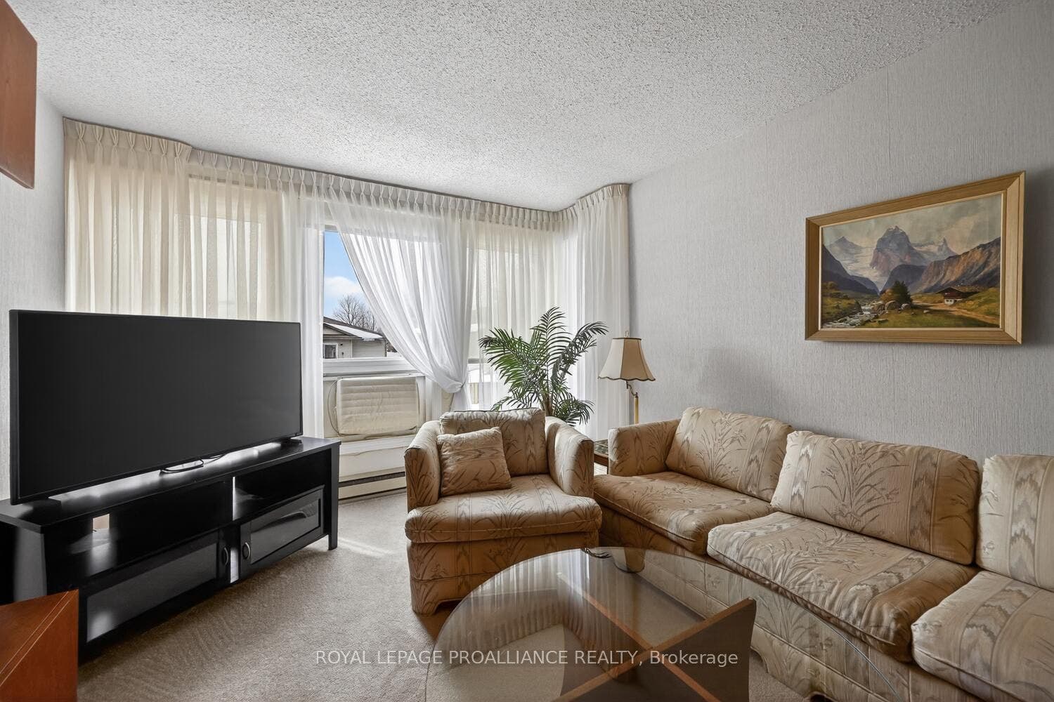 820 Laurier Boulevard, #205, Brockville, Leeds And Grenville ON K6V 6Z2 820 Laurier Boulevard, #205, Brockville, Leeds And Grenville ON K6V 6Z2