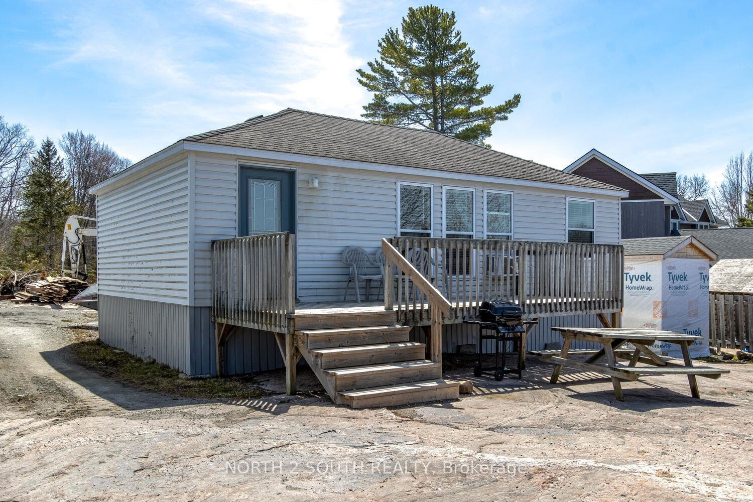 14-42 Bluewater Road, Georgian Bay, Muskoka ON P0E 1E0