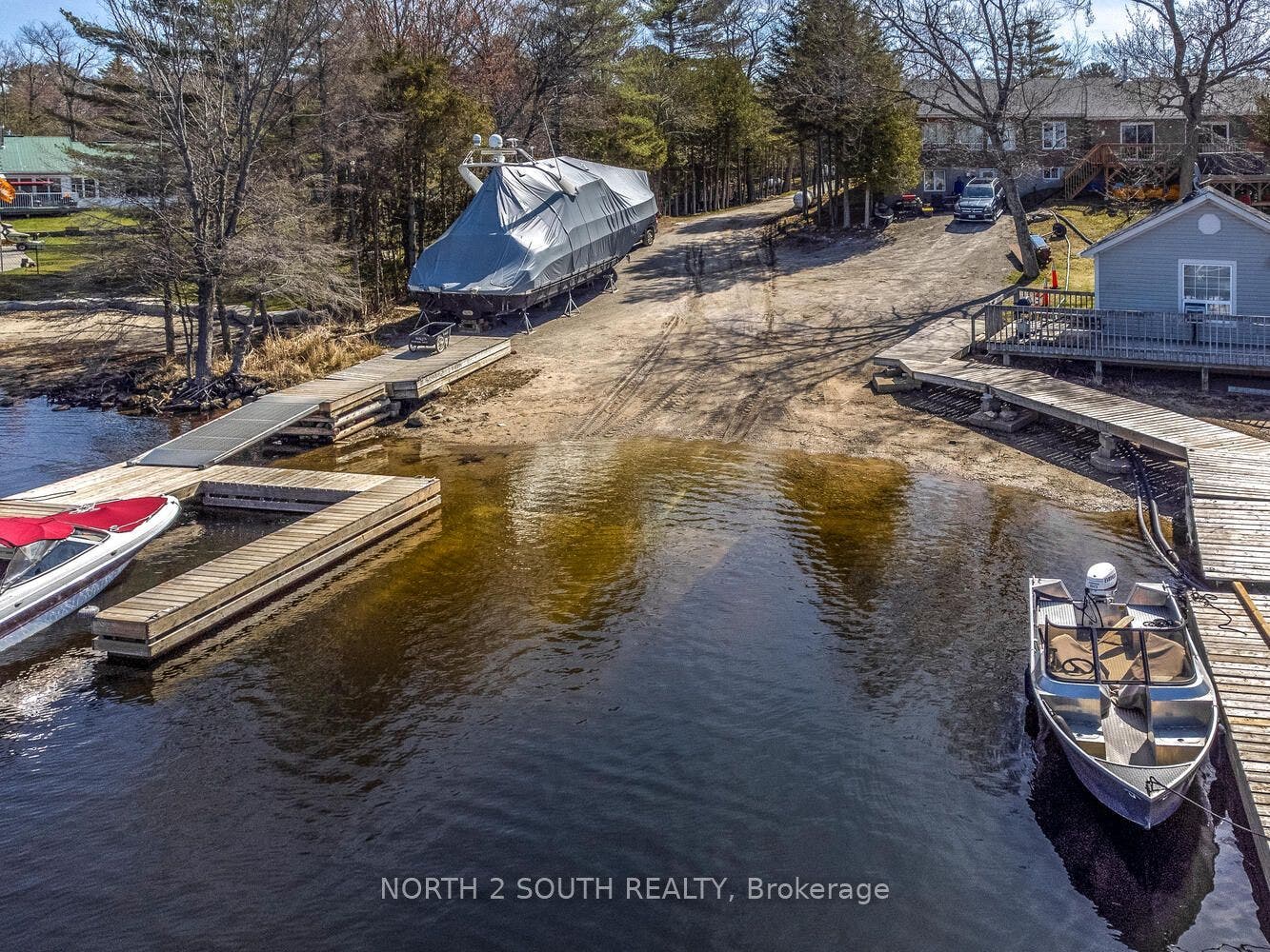 14-42 Bluewater Road, Georgian Bay, Muskoka ON P0E 1E0