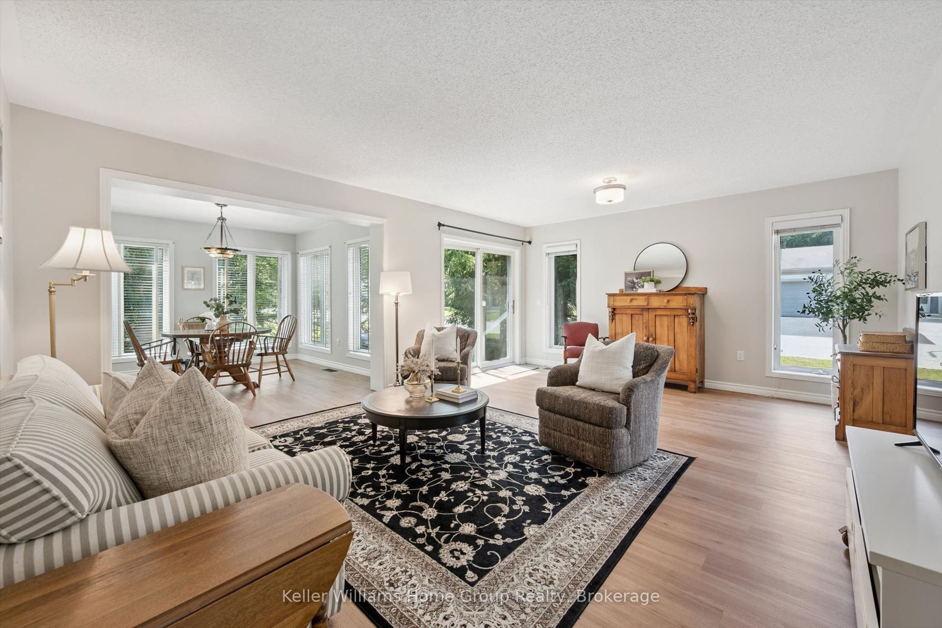 136 Bristlecone Crescent, Centre Wellington, Wellington ON N0B 1J0 136 Bristlecone Crescent, Centre Wellington, Wellington ON N0B 1J0