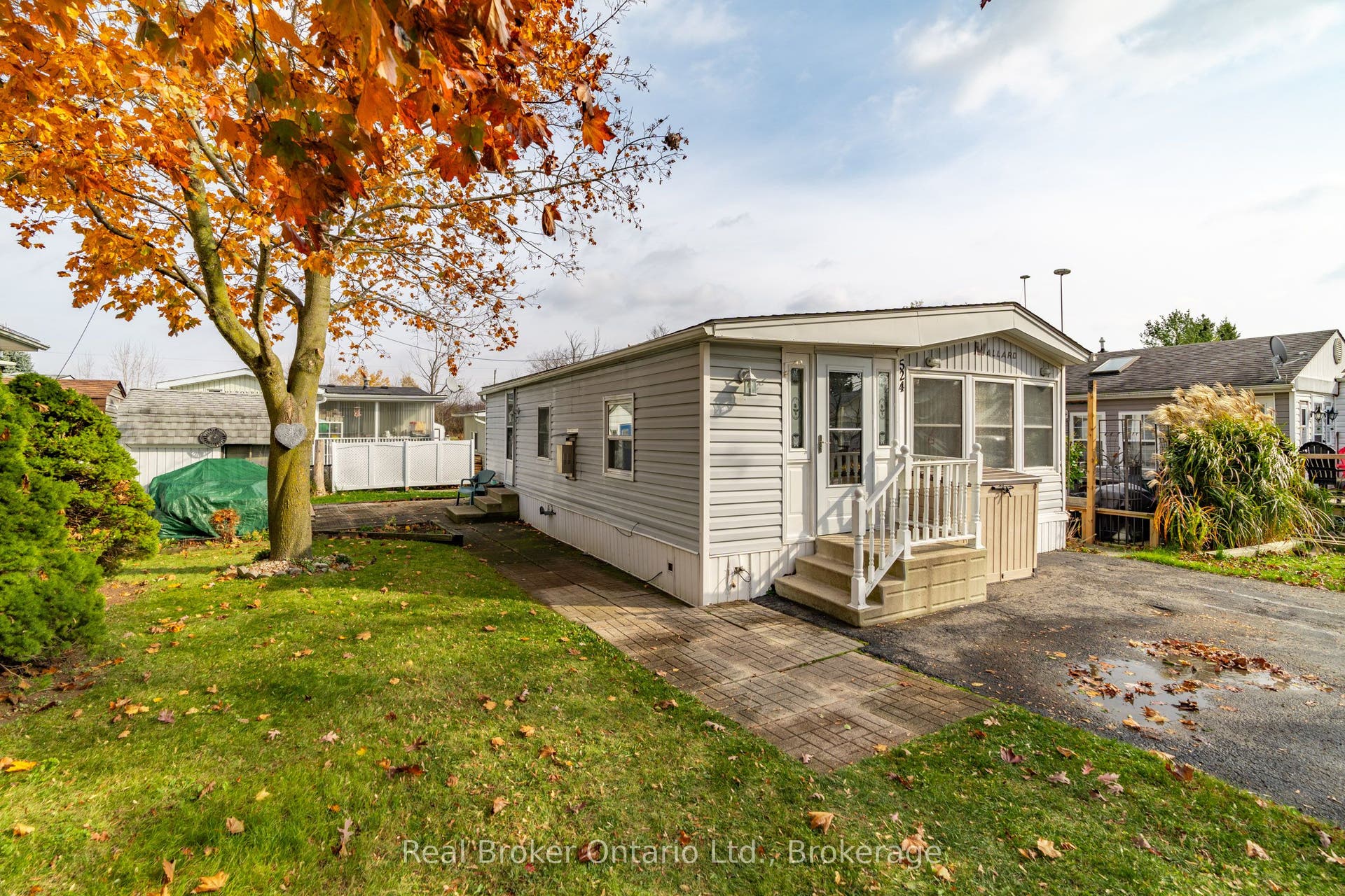 524 POPLAR Place, Centre Wellington, Wellington ON N0B 1J0 524 POPLAR Place, Centre Wellington, Wellington ON N0B 1J0