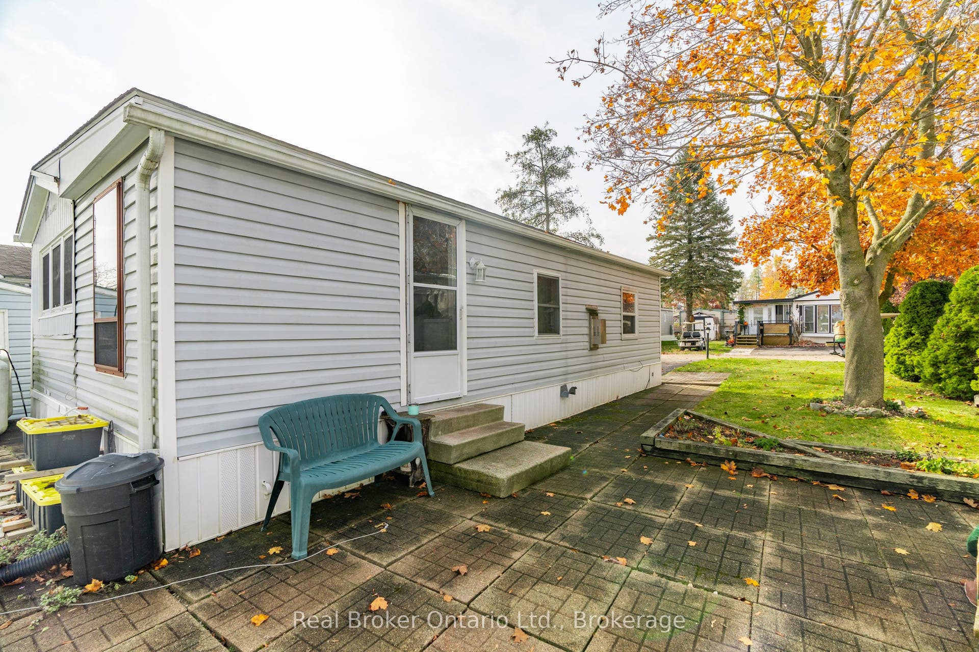 524 POPLAR Place, Centre Wellington, Wellington ON N0B 1J0 524 POPLAR Place, Centre Wellington, Wellington ON N0B 1J0