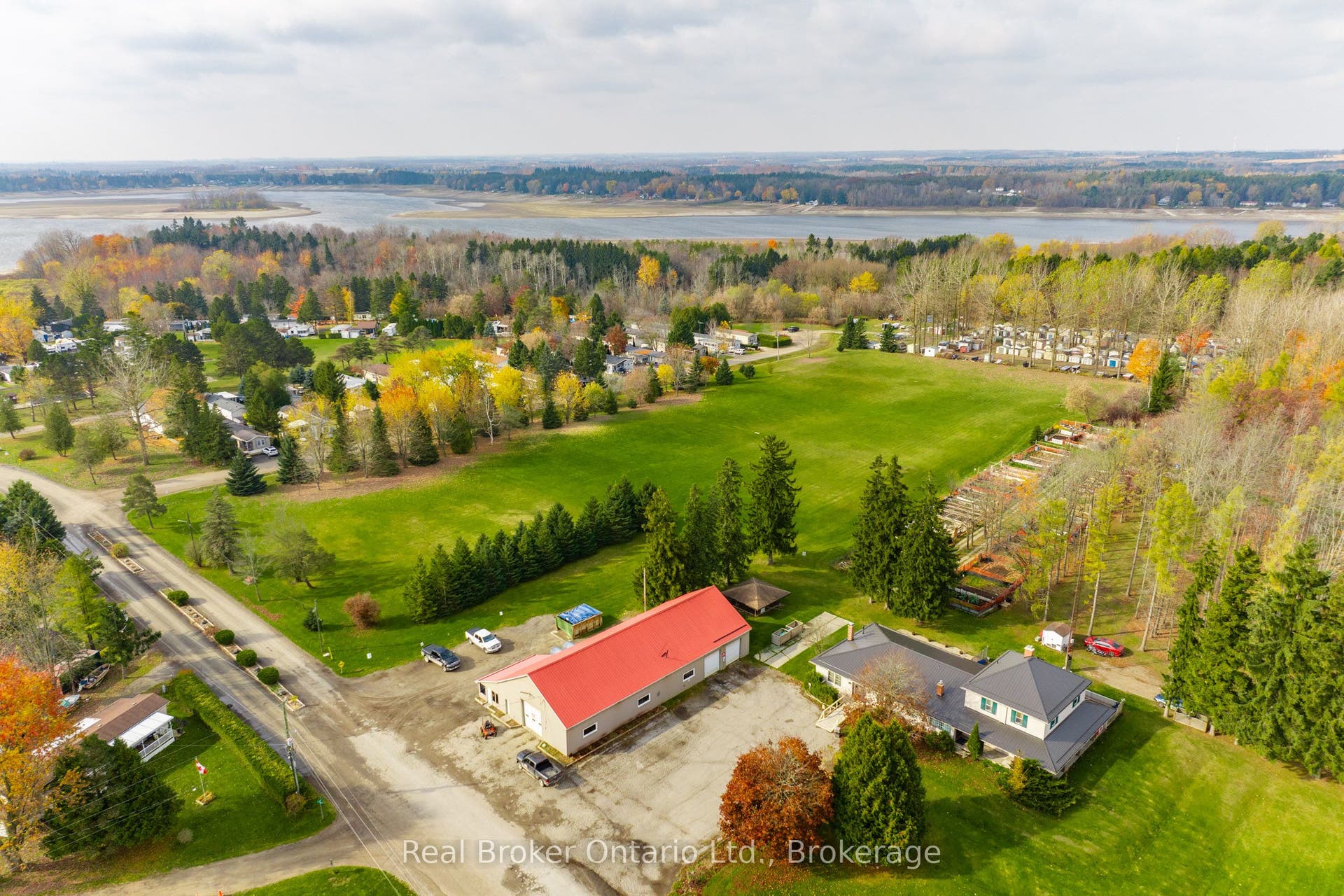 524 POPLAR Place, Centre Wellington, Wellington ON N0B 1J0 524 POPLAR Place, Centre Wellington, Wellington ON N0B 1J0
