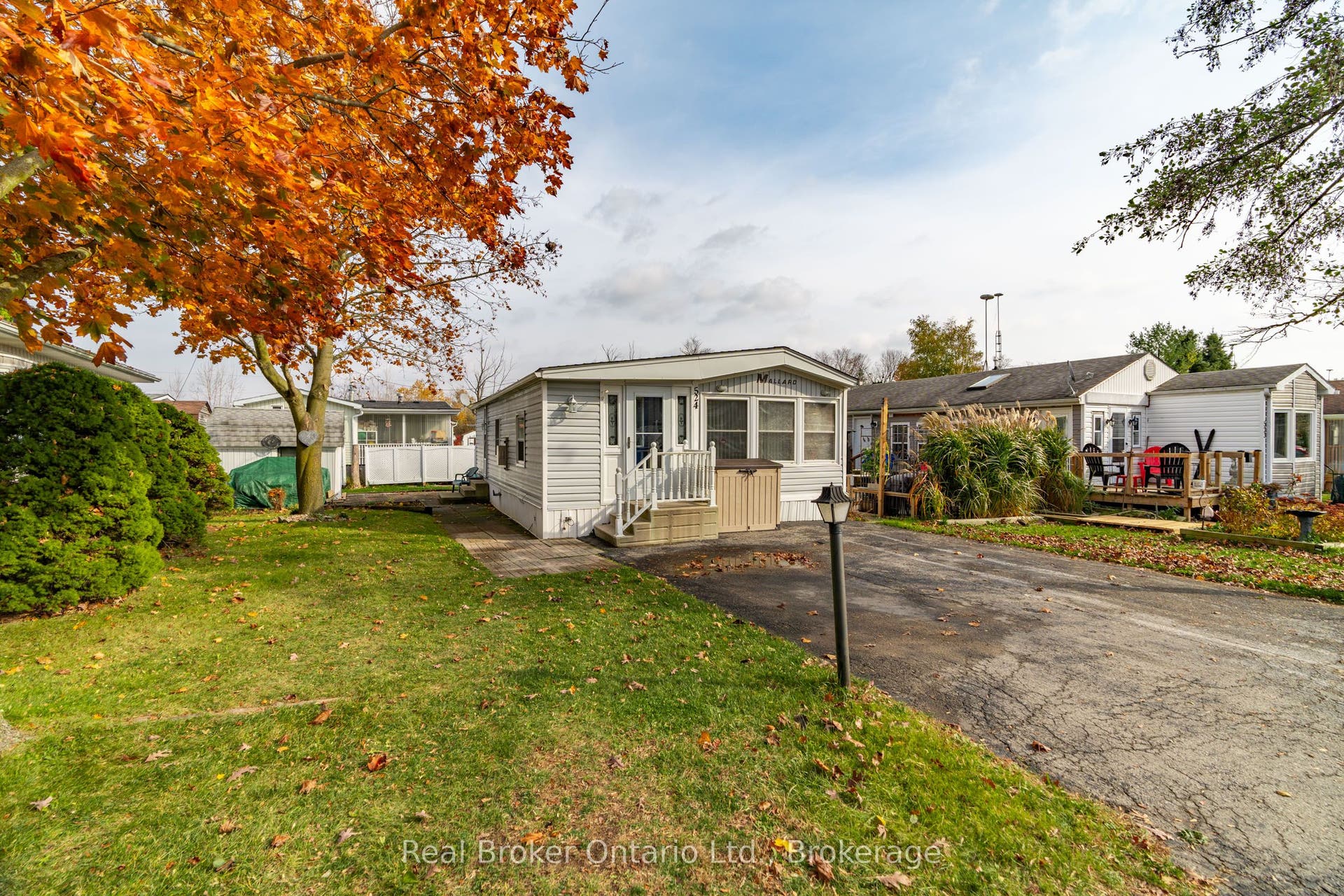524 POPLAR Place, Centre Wellington, Wellington ON N0B 1J0 524 POPLAR Place, Centre Wellington, Wellington ON N0B 1J0