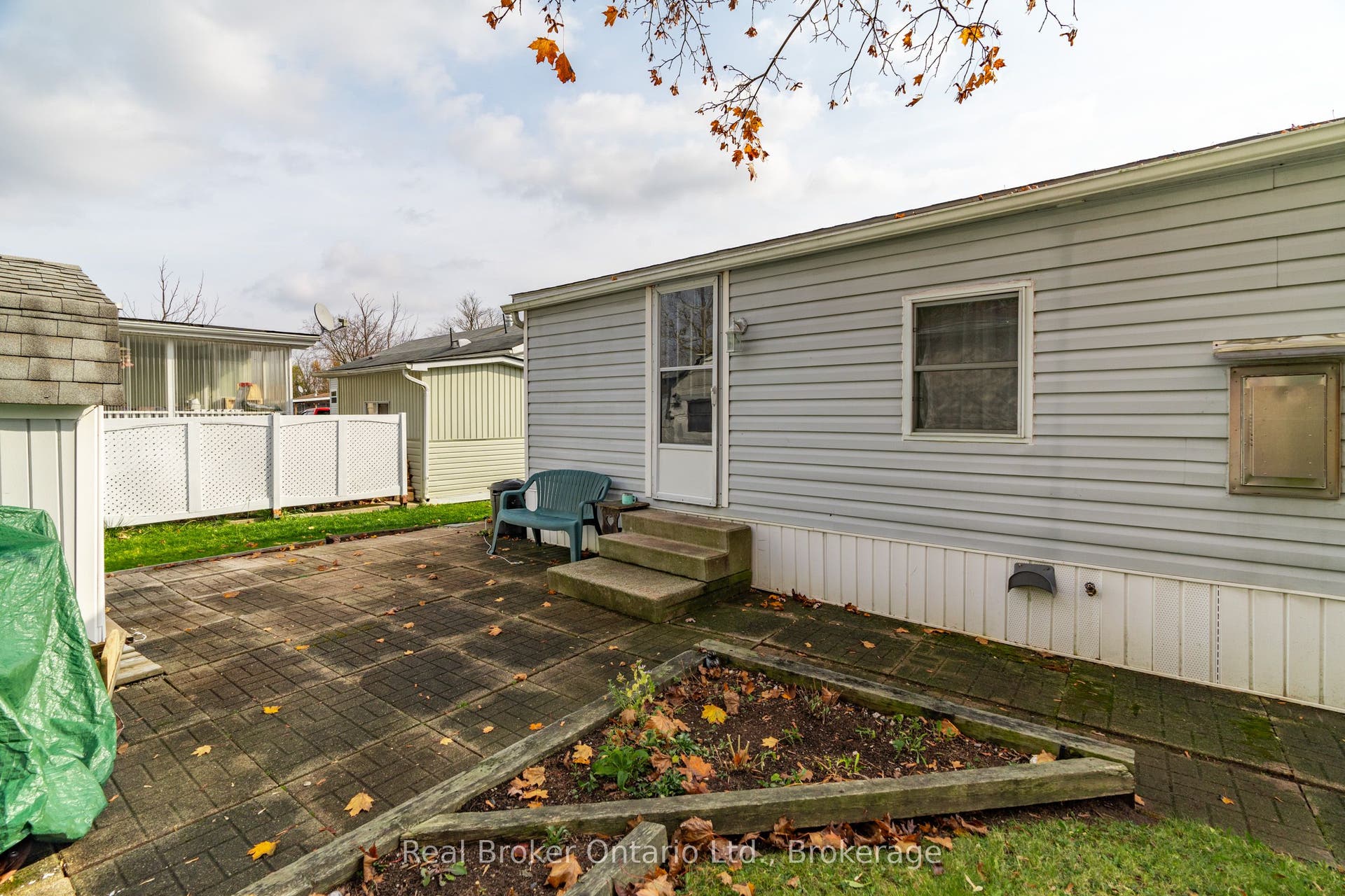 524 POPLAR Place, Centre Wellington, Wellington ON N0B 1J0 524 POPLAR Place, Centre Wellington, Wellington ON N0B 1J0
