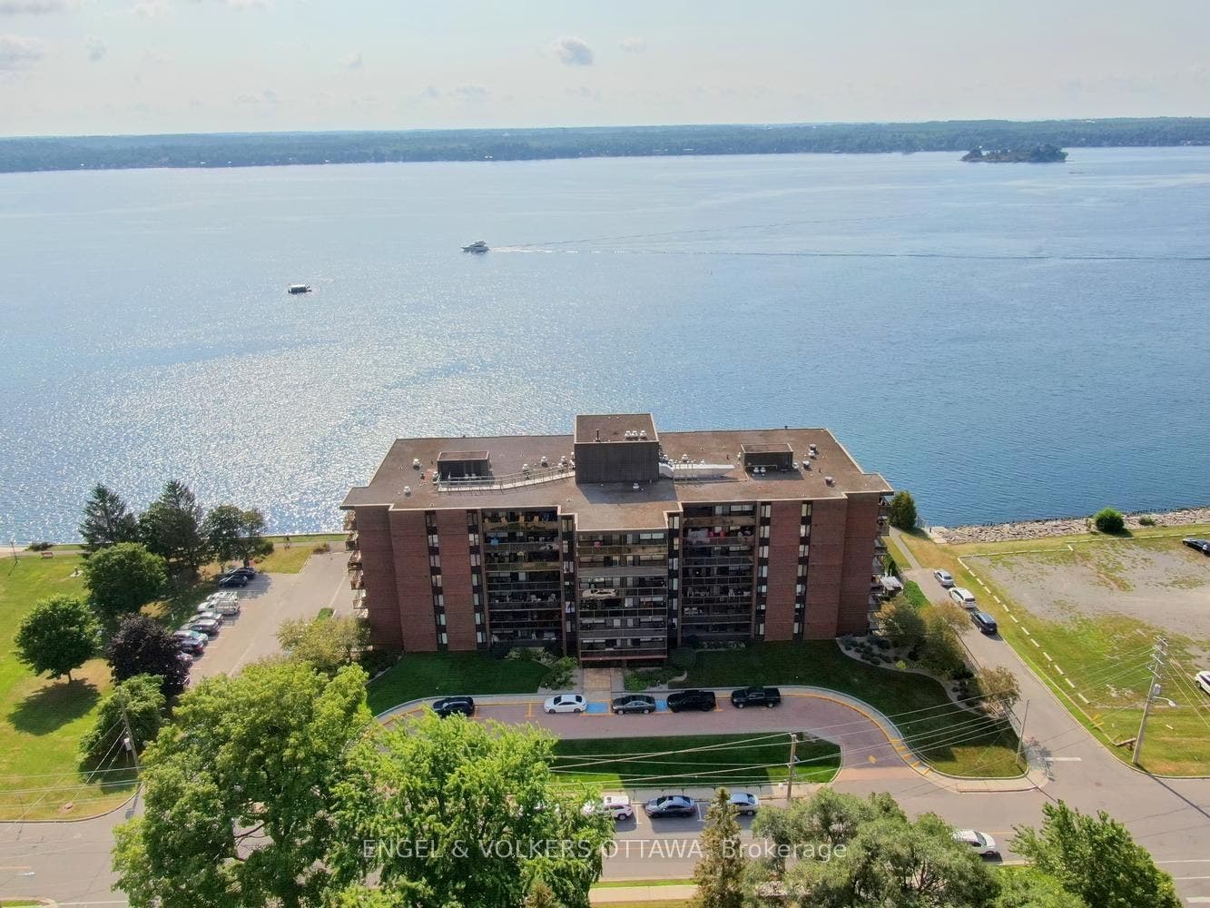 55 Water Street E, #110, Brockville, Leeds And Grenville ON K6V 1A3