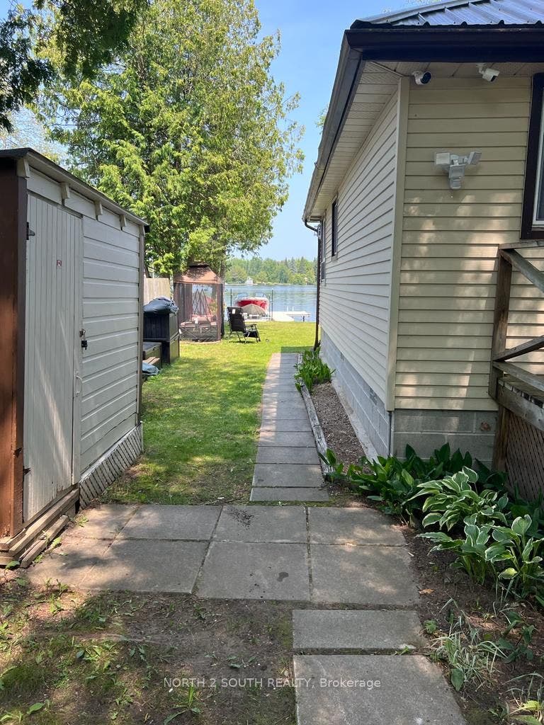 55 Paradise Road, Kawartha Lakes, Kawartha Lakes ON K0M 1B0