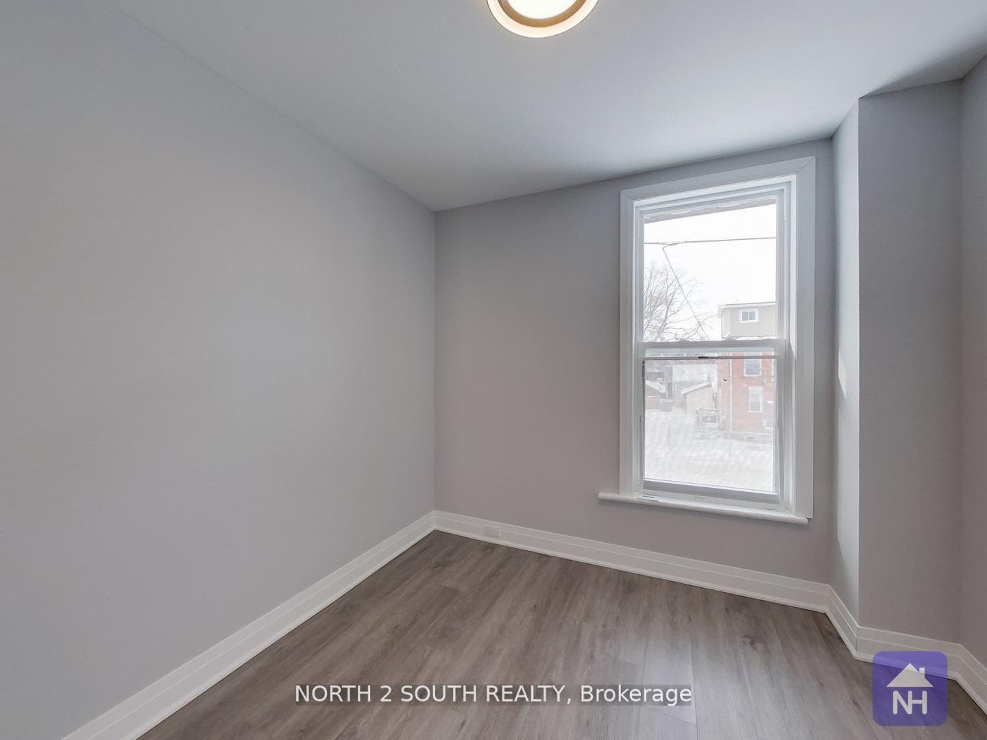 190 Stewart Street, Peterborough, Peterborough ON K9J 3M5