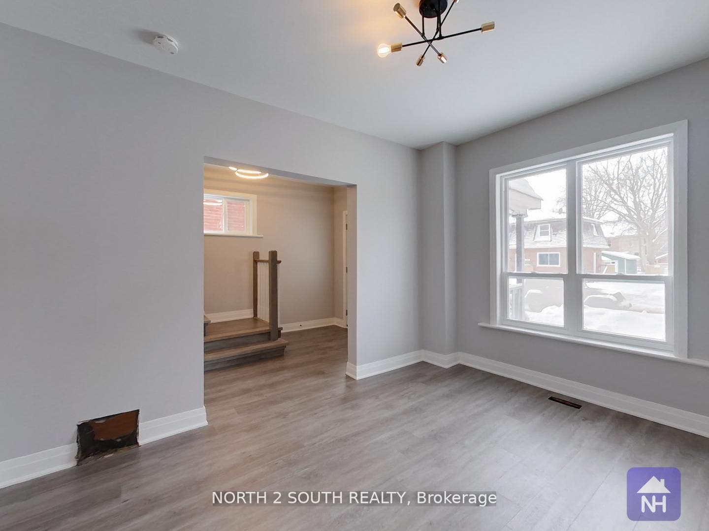 190 Stewart Street, Peterborough, Peterborough ON K9J 3M5