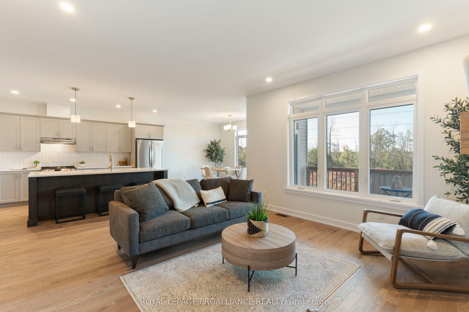 1086 Moore Street, Brockville, Leeds And Grenville ON K6V 0H2