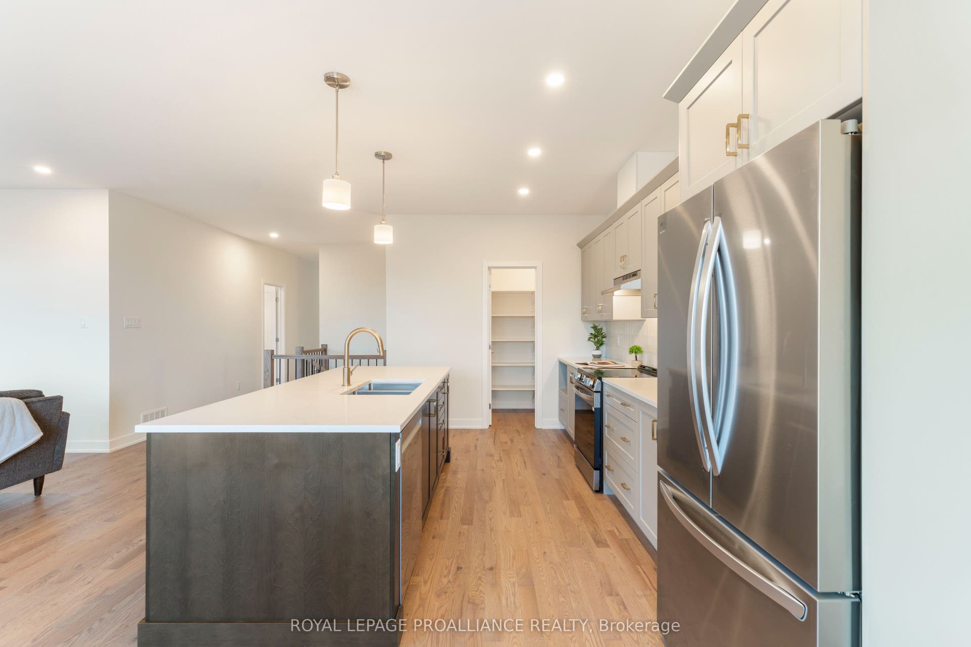 1086 Moore Street, Brockville, Leeds And Grenville ON K6V 0H2