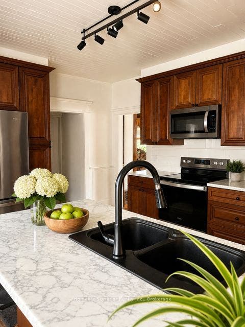 34 Matthew Street, Marmora And Lake, Hastings ON K0K 2M0