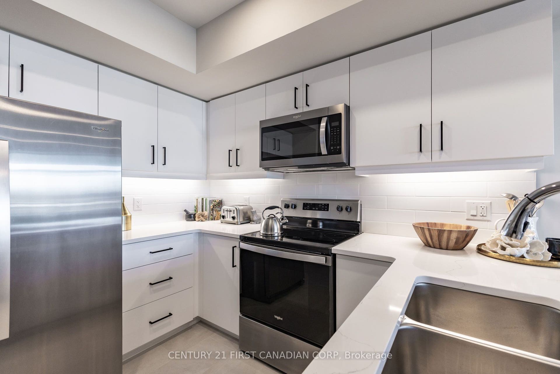 4286 E King Street, #1004, Kitchener, Waterloo ON N2P 2E9 4286 E King Street, #1004, Kitchener, Waterloo ON N2P 2E9