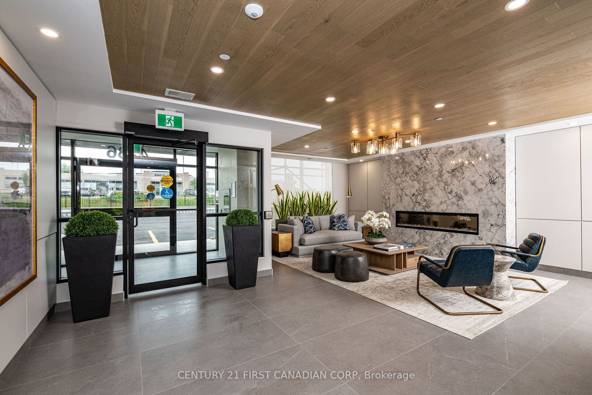 4286 E King Street, #1004, Kitchener, Waterloo ON N2P 2E9 Lobby