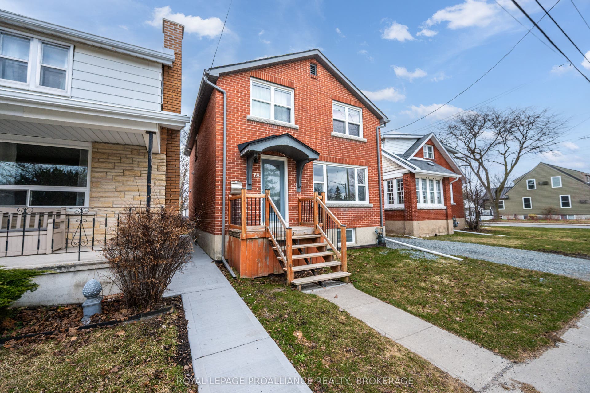 78 Regent Street, Kingston, Frontenac ON K7L 4J7