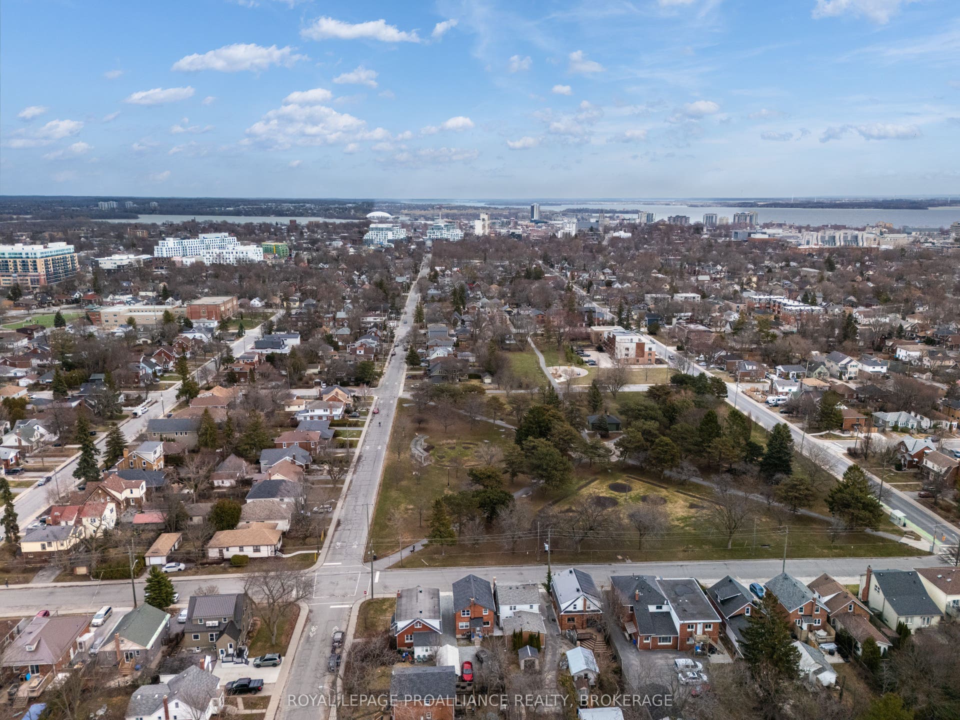 78 Regent Street, Kingston, Frontenac ON K7L 4J7