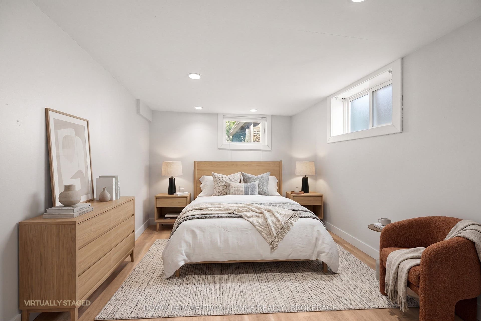 78 Regent Street, Kingston, Frontenac ON K7L 4J7