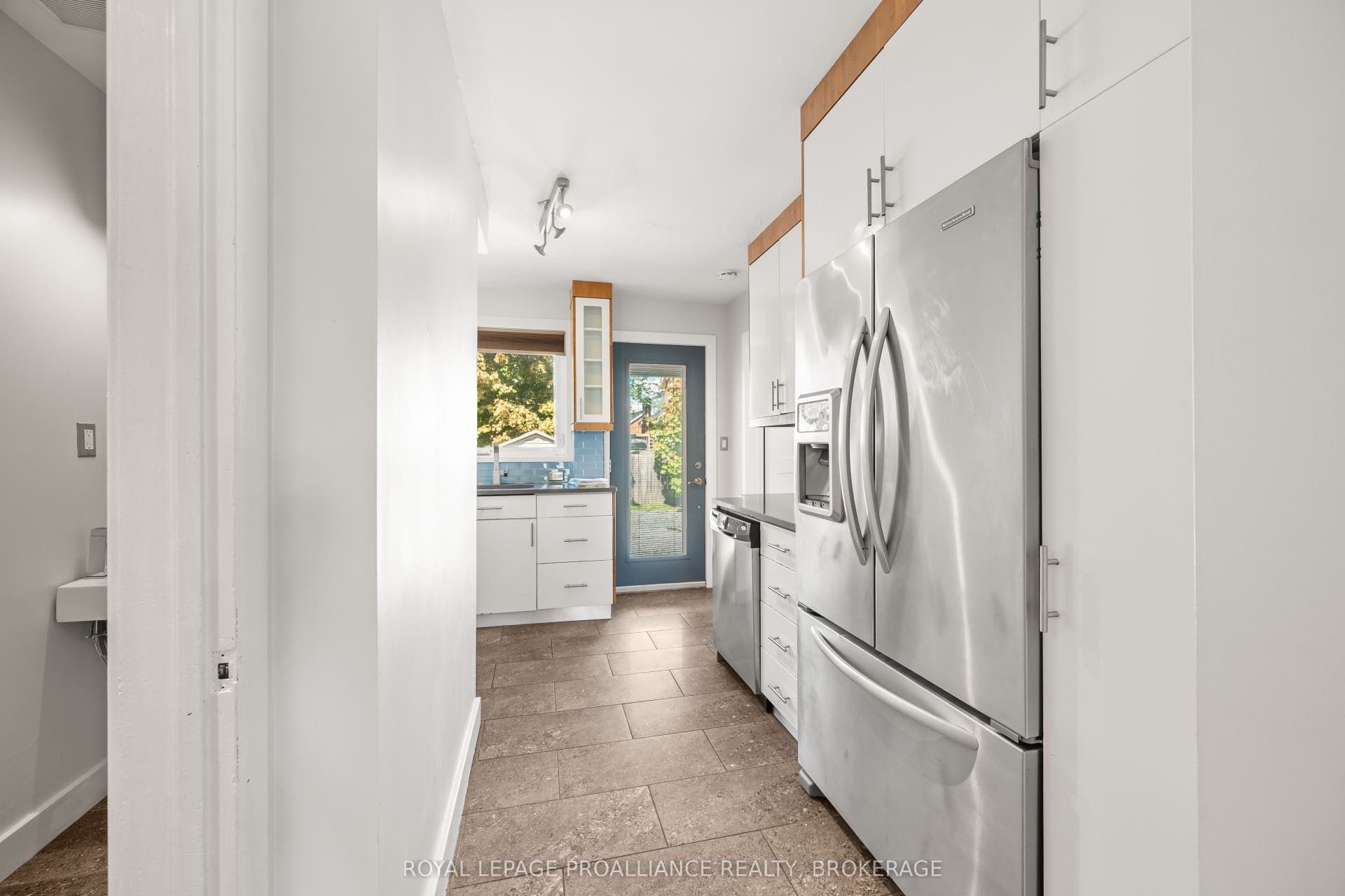 78 Regent Street, Kingston, Frontenac ON K7L 4J7