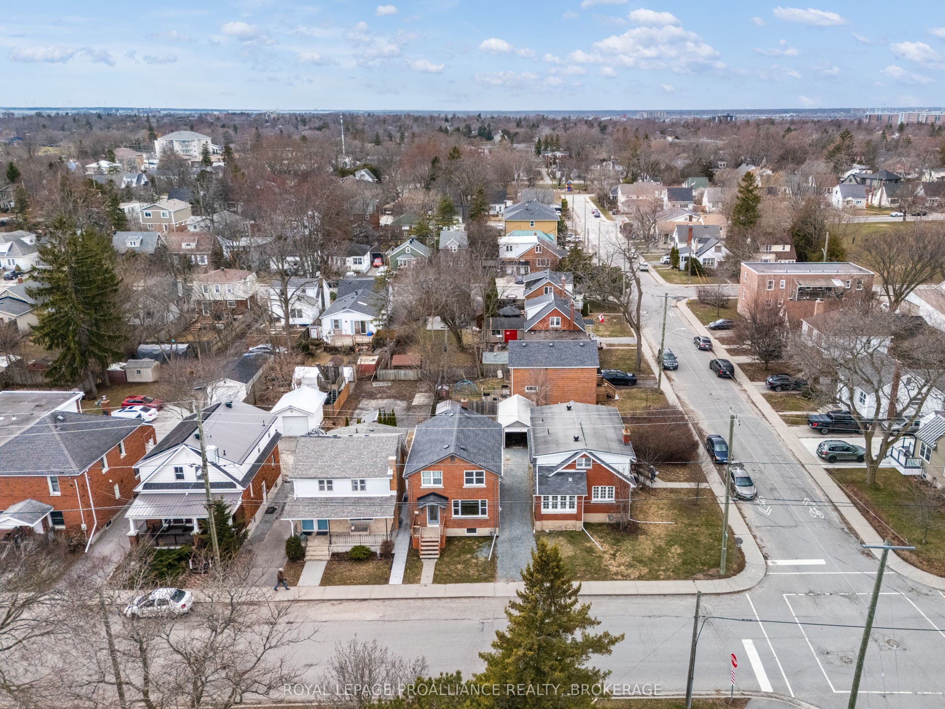 78 Regent Street, Kingston, Frontenac ON K7L 4J7